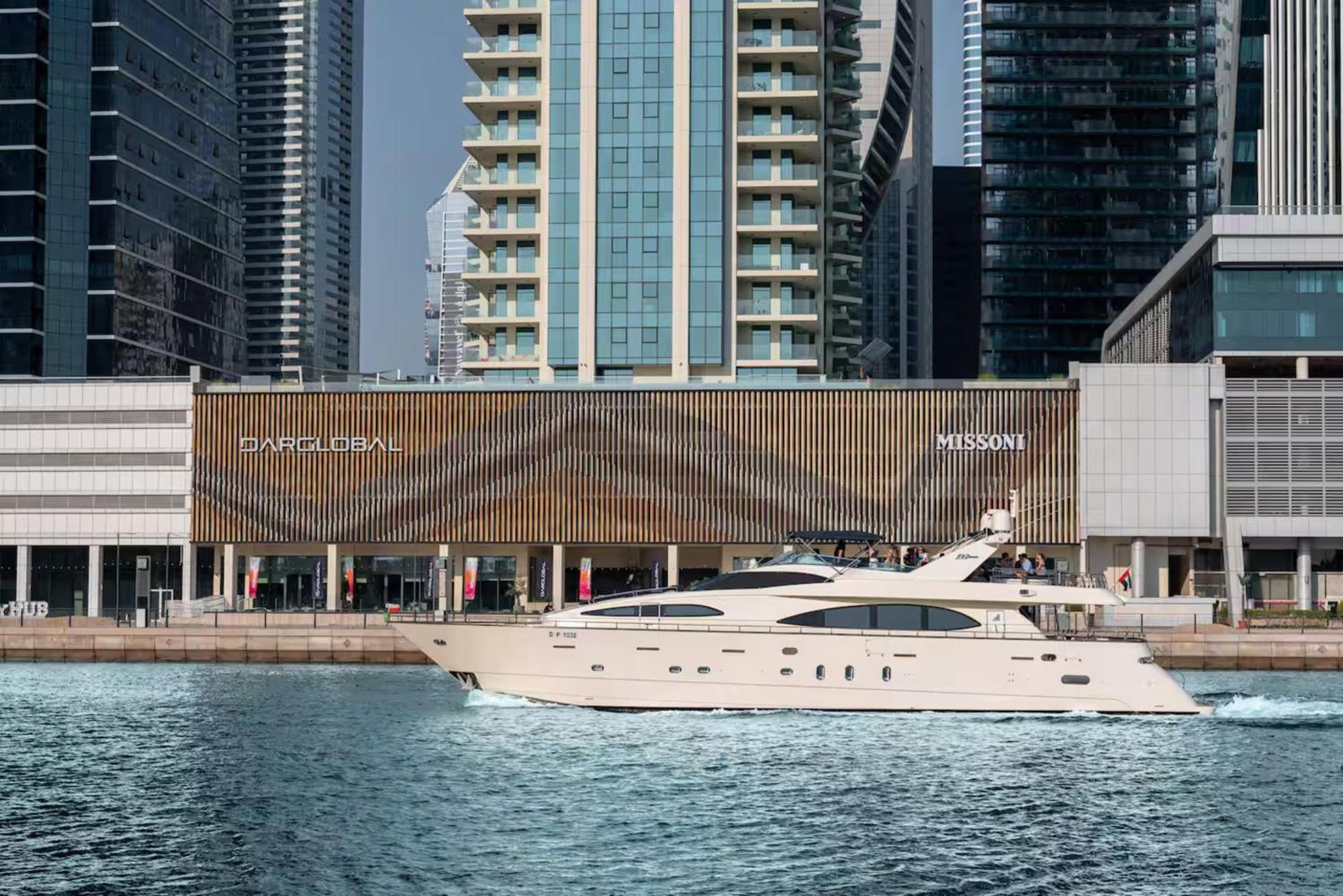 Fam Living Contemporary 2br Oasis Waterfront Comfort Close To Downtown * Dubaï