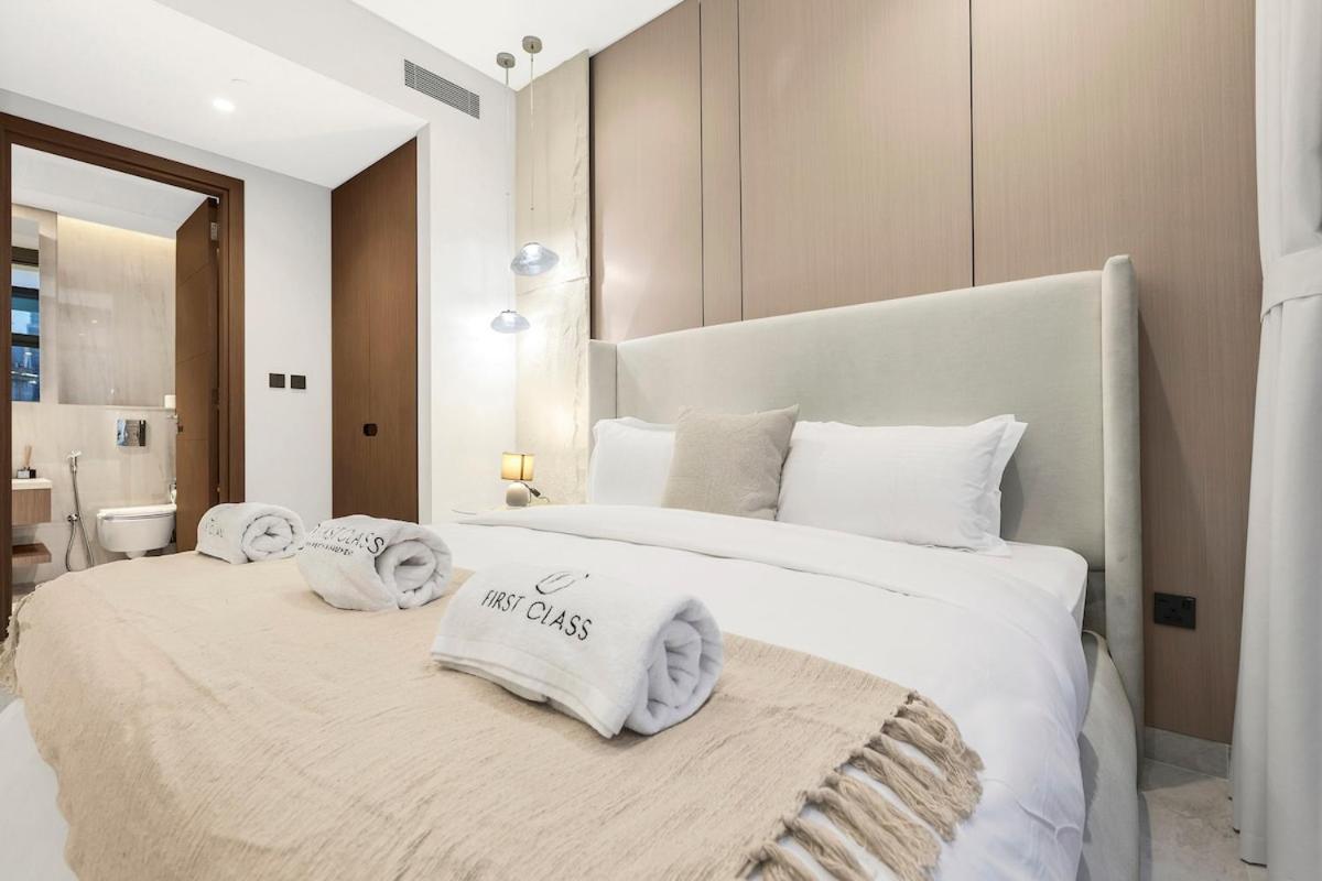 Appartement First Class 1br Unobstructed Burj Views