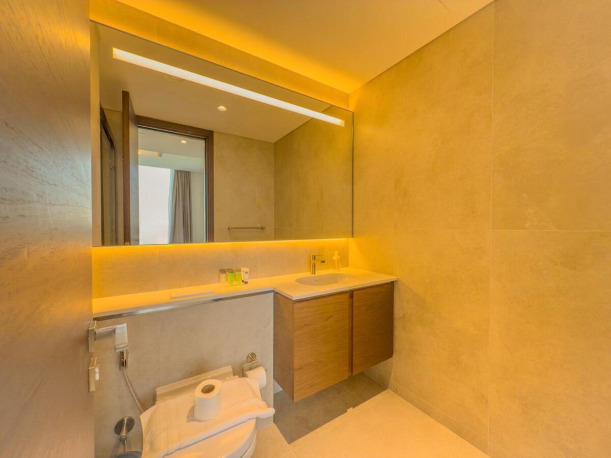 Elegant 2-br With Modern Comfort Dubaï