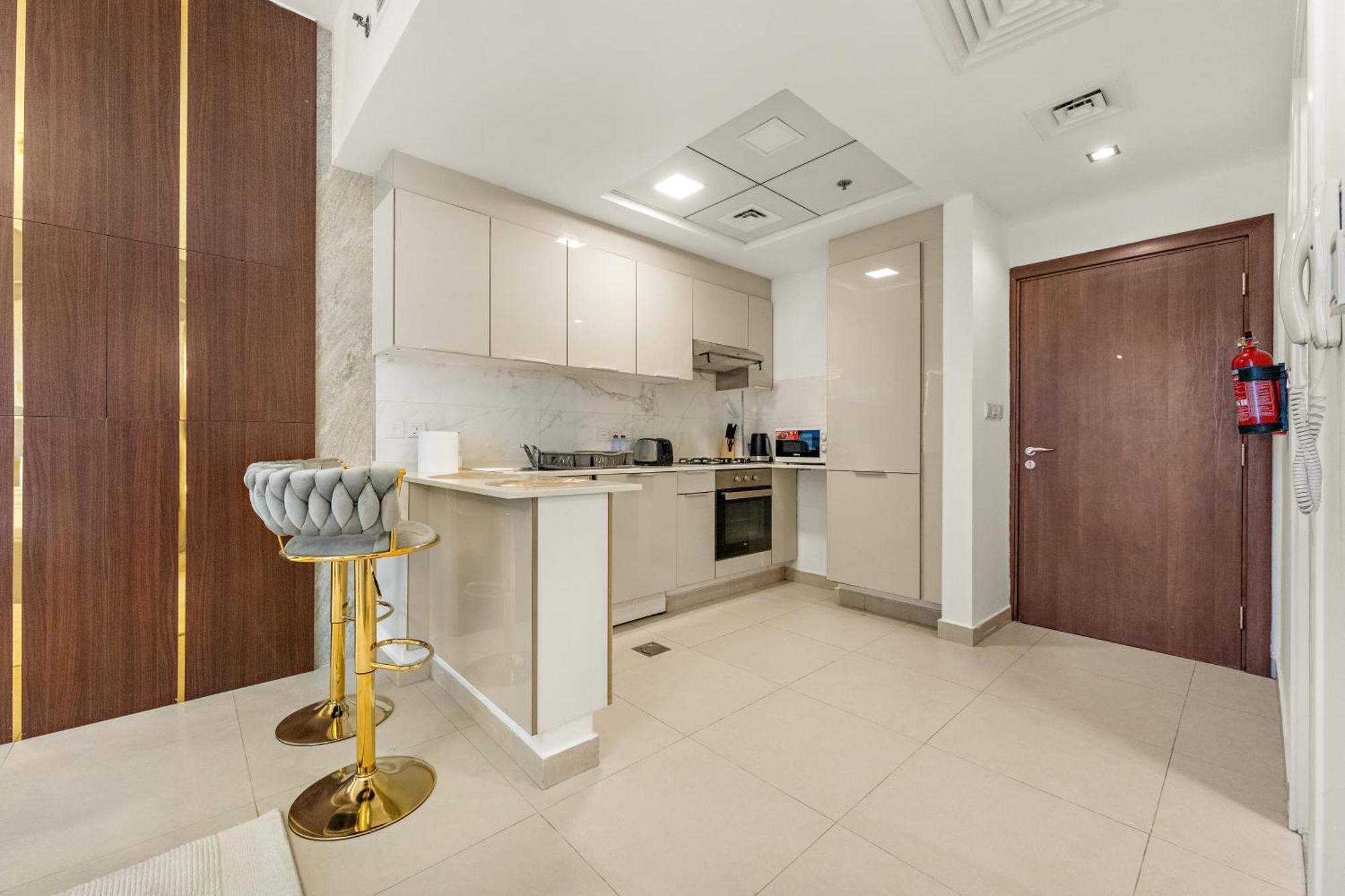 Modern Compact In Jvc * Dubaï