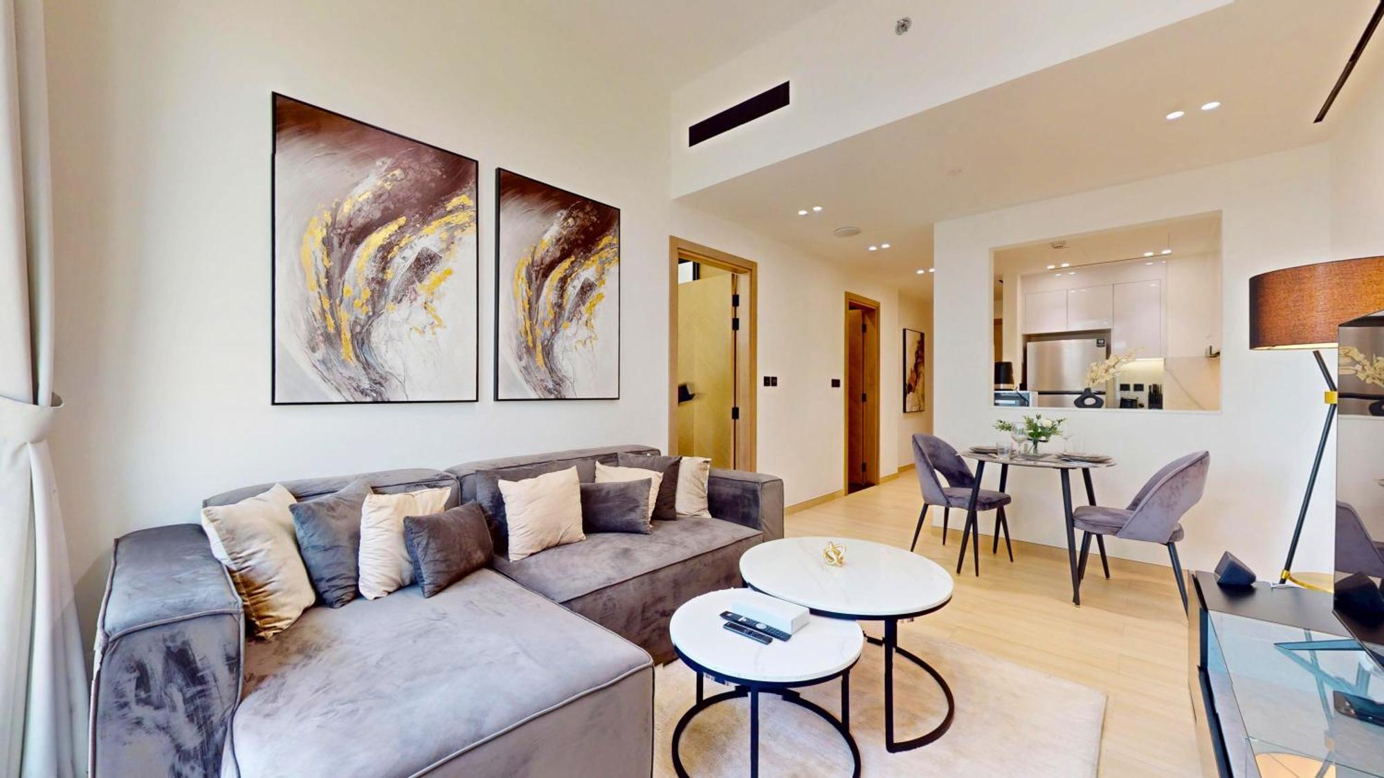 Appartement Premium 1br With Great Amenities In The Heart Of Jvc! Dubaï