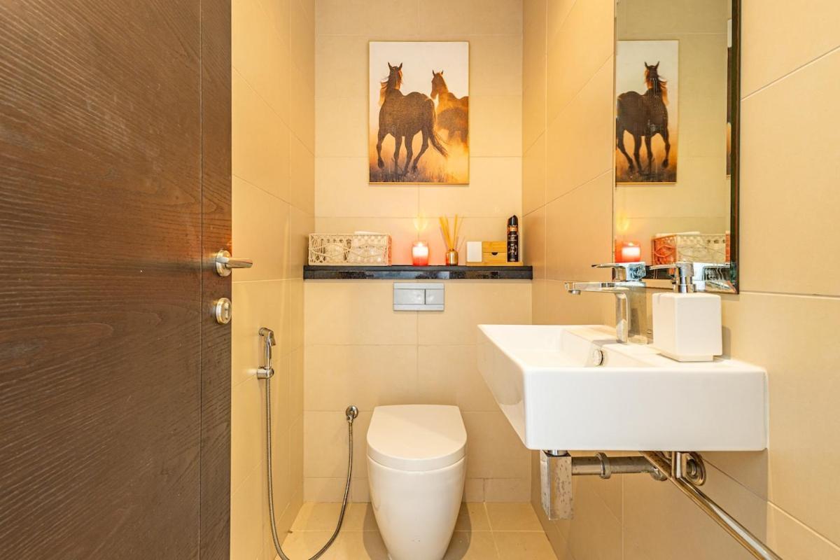 Nomad Retreats- Silverene Tower Marina View Appartamento Dubai