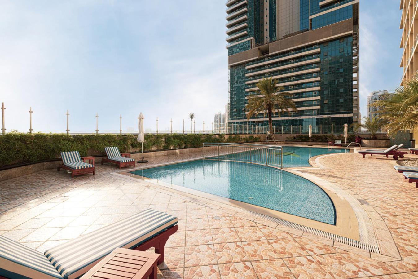 View Near Marina With Pool, Balcony And Gym Appartement *