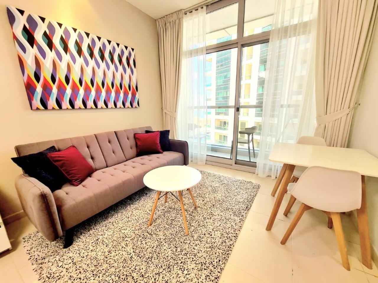 Sunrise Homes - Charming Near Jbr Dubaï