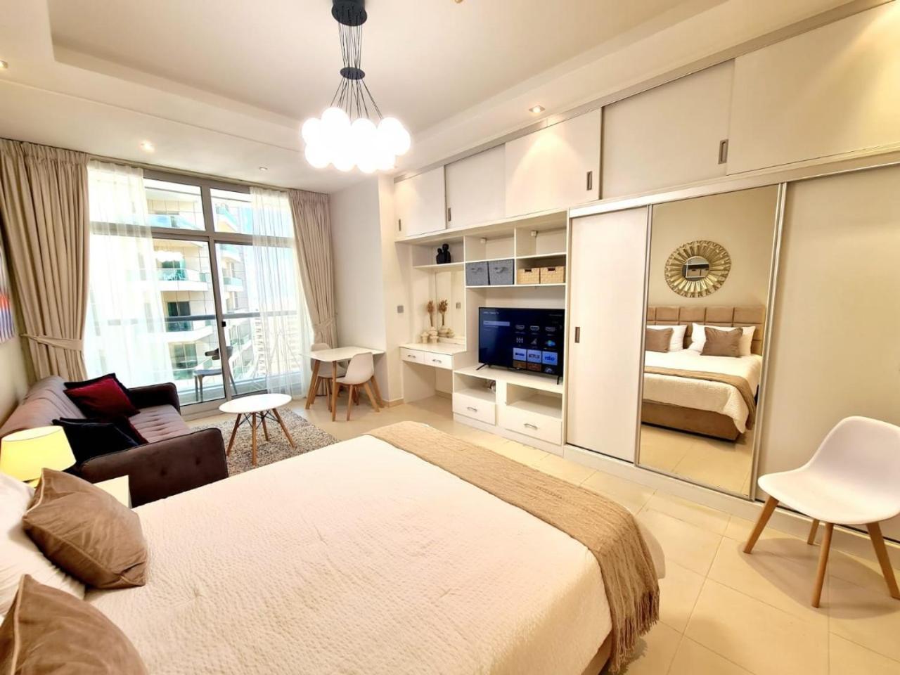 Sunrise Homes - Charming Near Jbr Appartement Dubaï