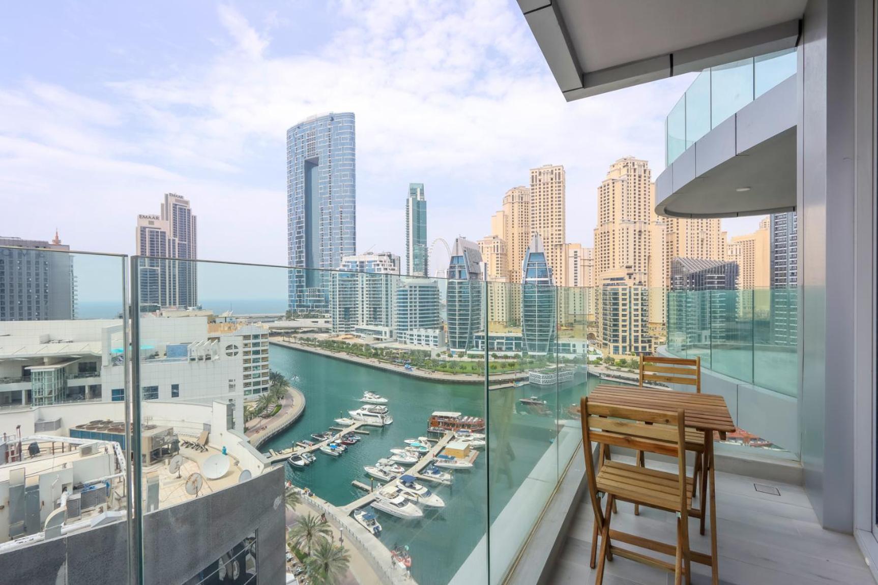Apartemen Livbnb - Sea And Marina View, Steps To Marina Walk *
