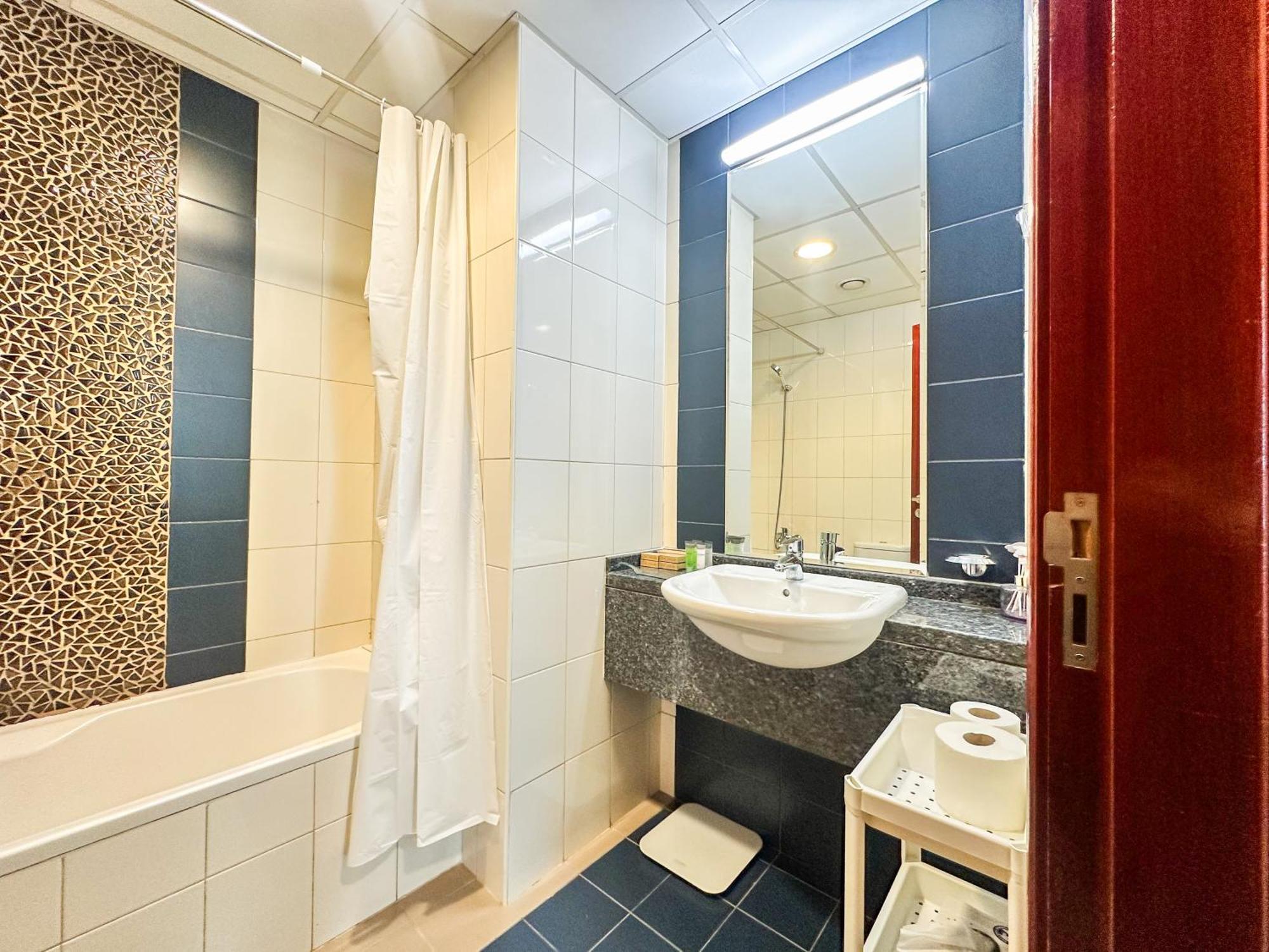 Appartement Vserve - 1 Bedroom Stunning Canal And Burj Khalifa View
