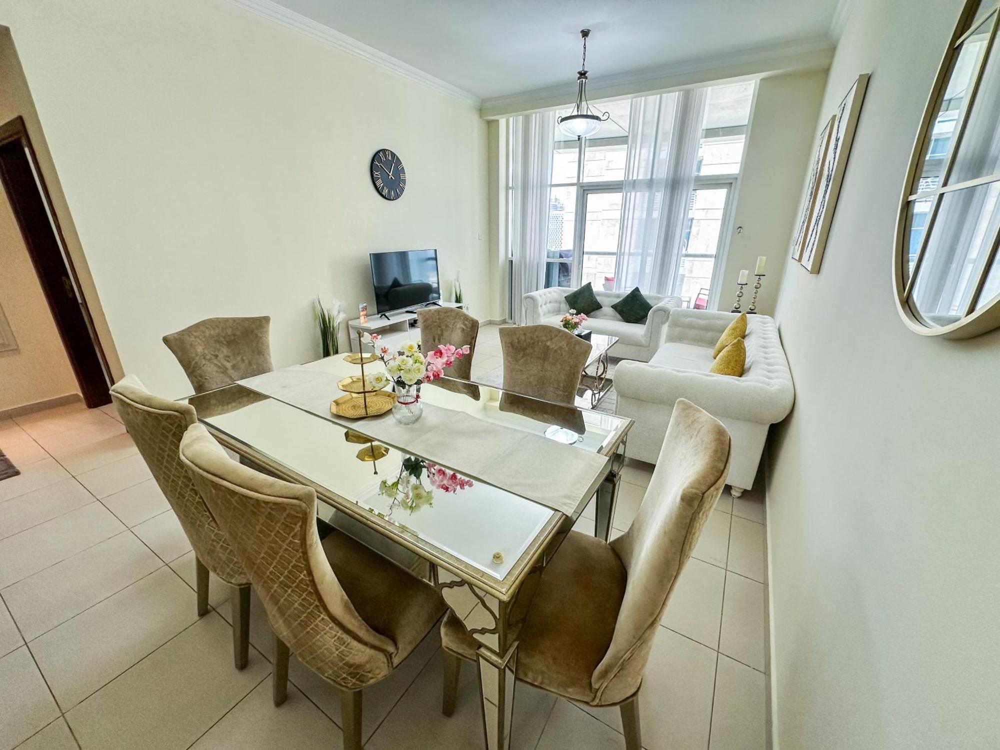 Vserve - 1 Bedroom Stunning Canal And Burj Khalifa View Appartement