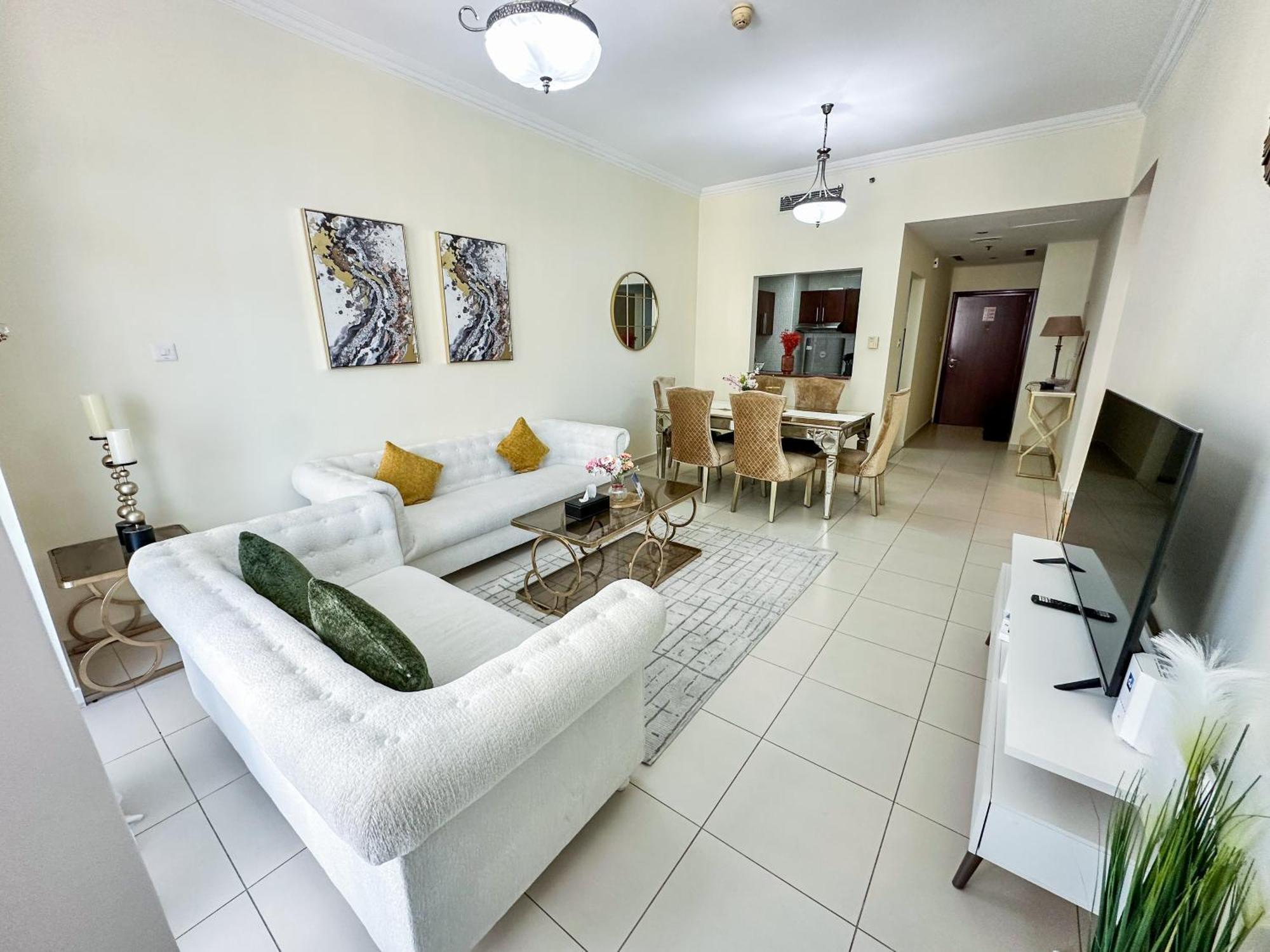 Vserve - 1 Bedroom Stunning Canal And Burj Khalifa View Appartement Dubaï
