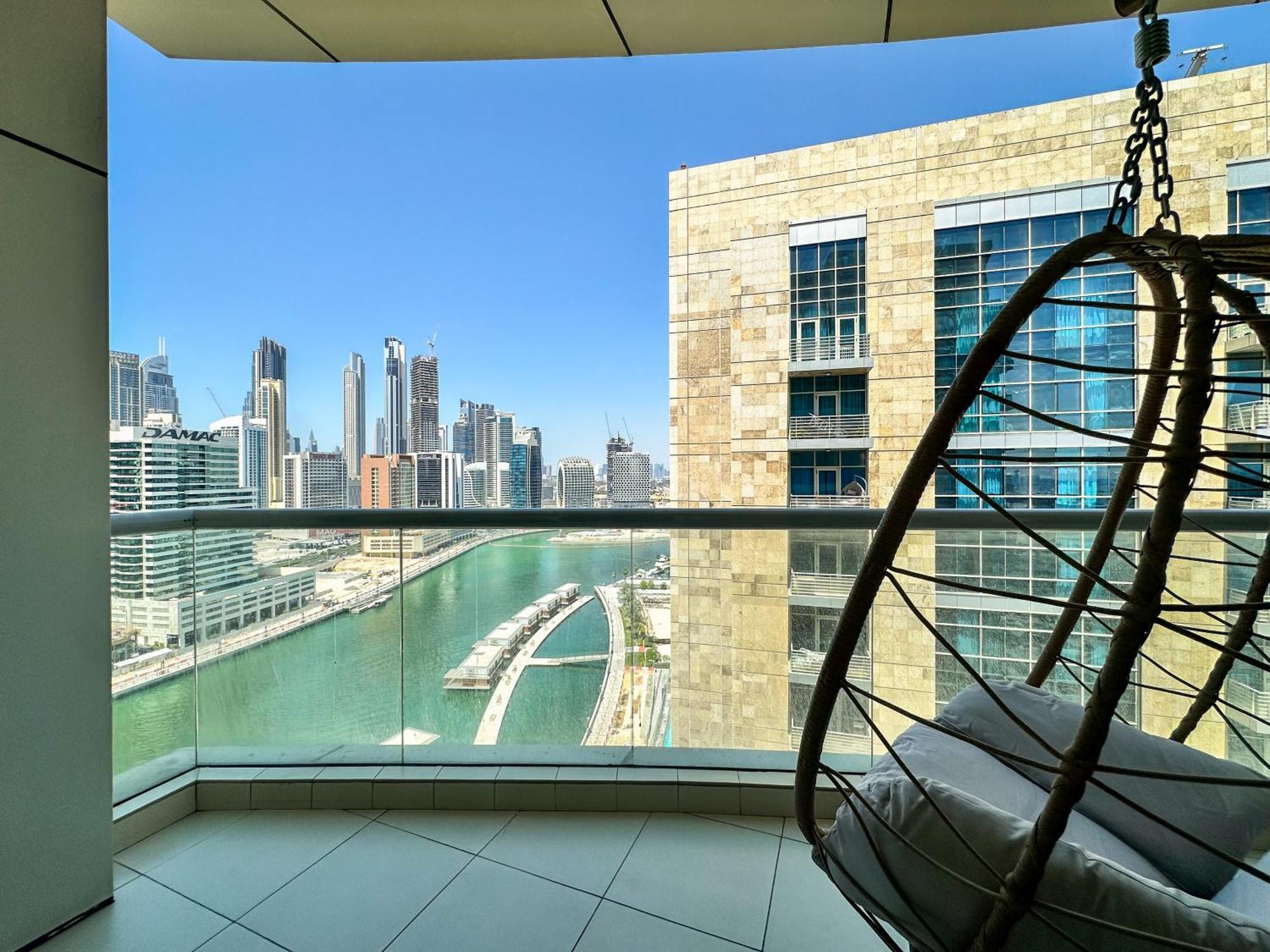 Appartement Vserve - 1 Bedroom Stunning Canal And Burj Khalifa View *
