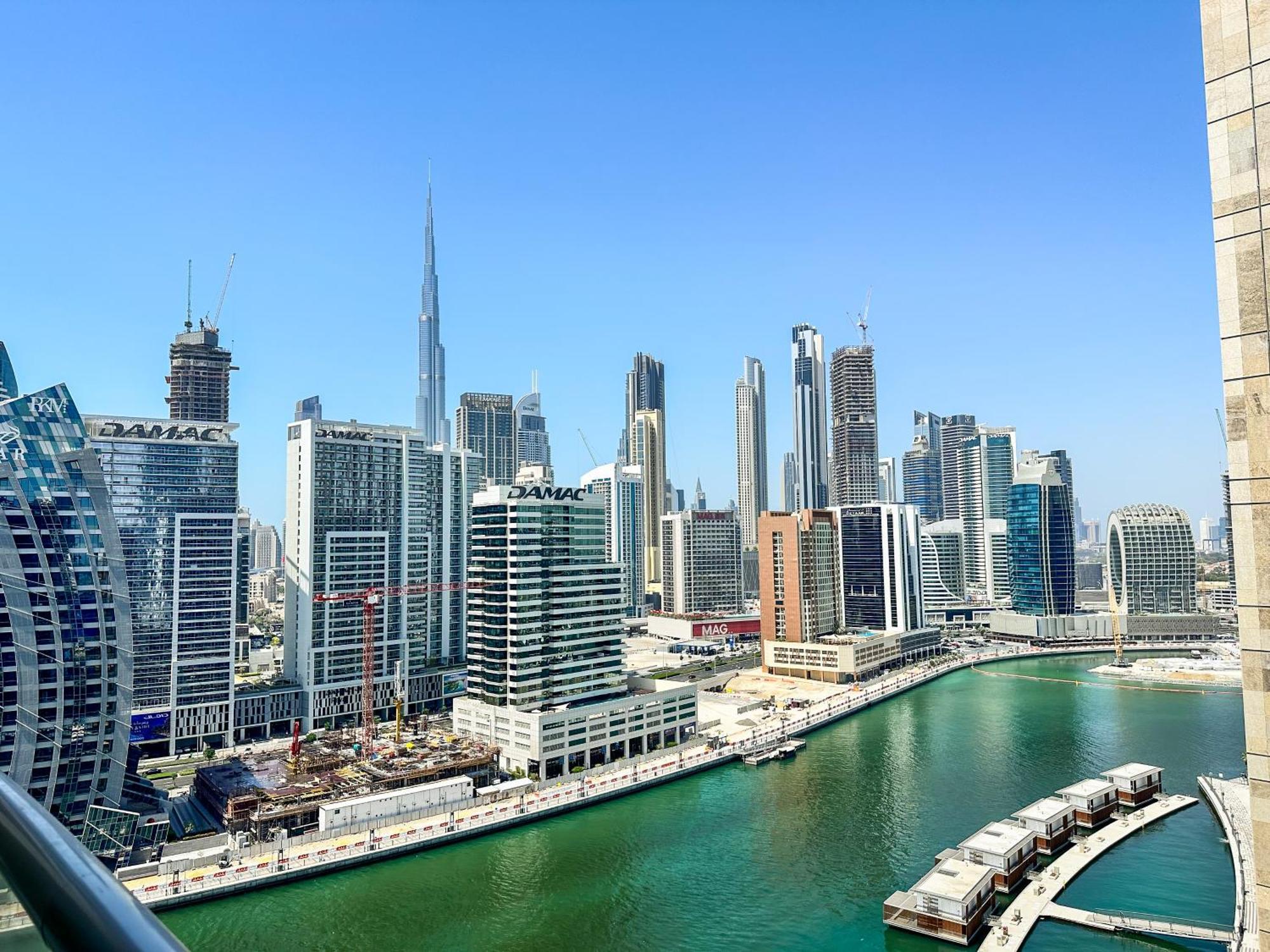 Vserve - 1 Bedroom Stunning Canal And Burj Khalifa View
