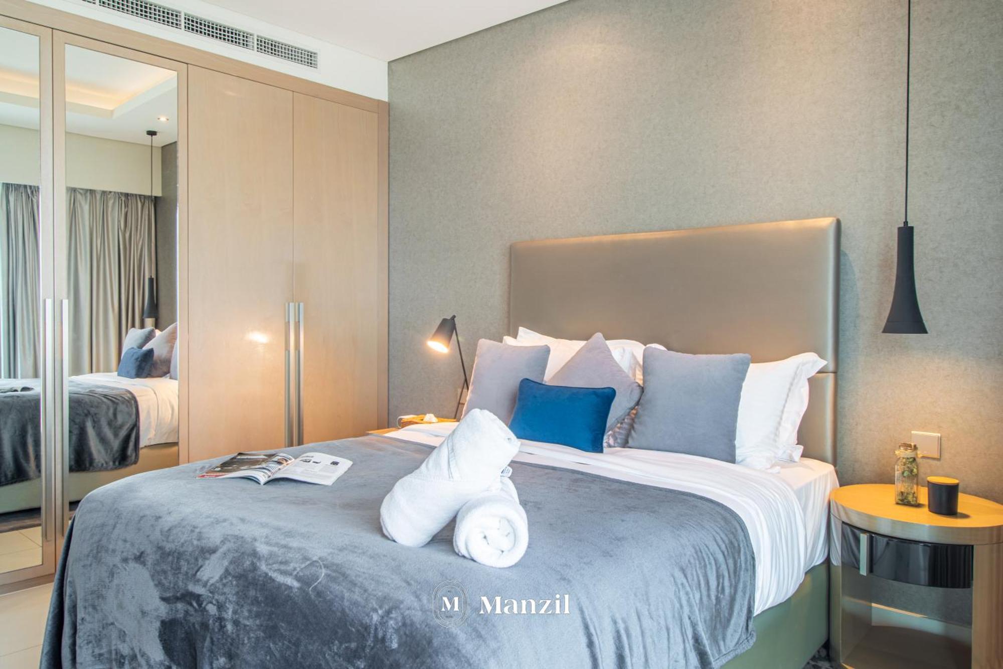 2br At Paramount With Stunning Views Dubaï