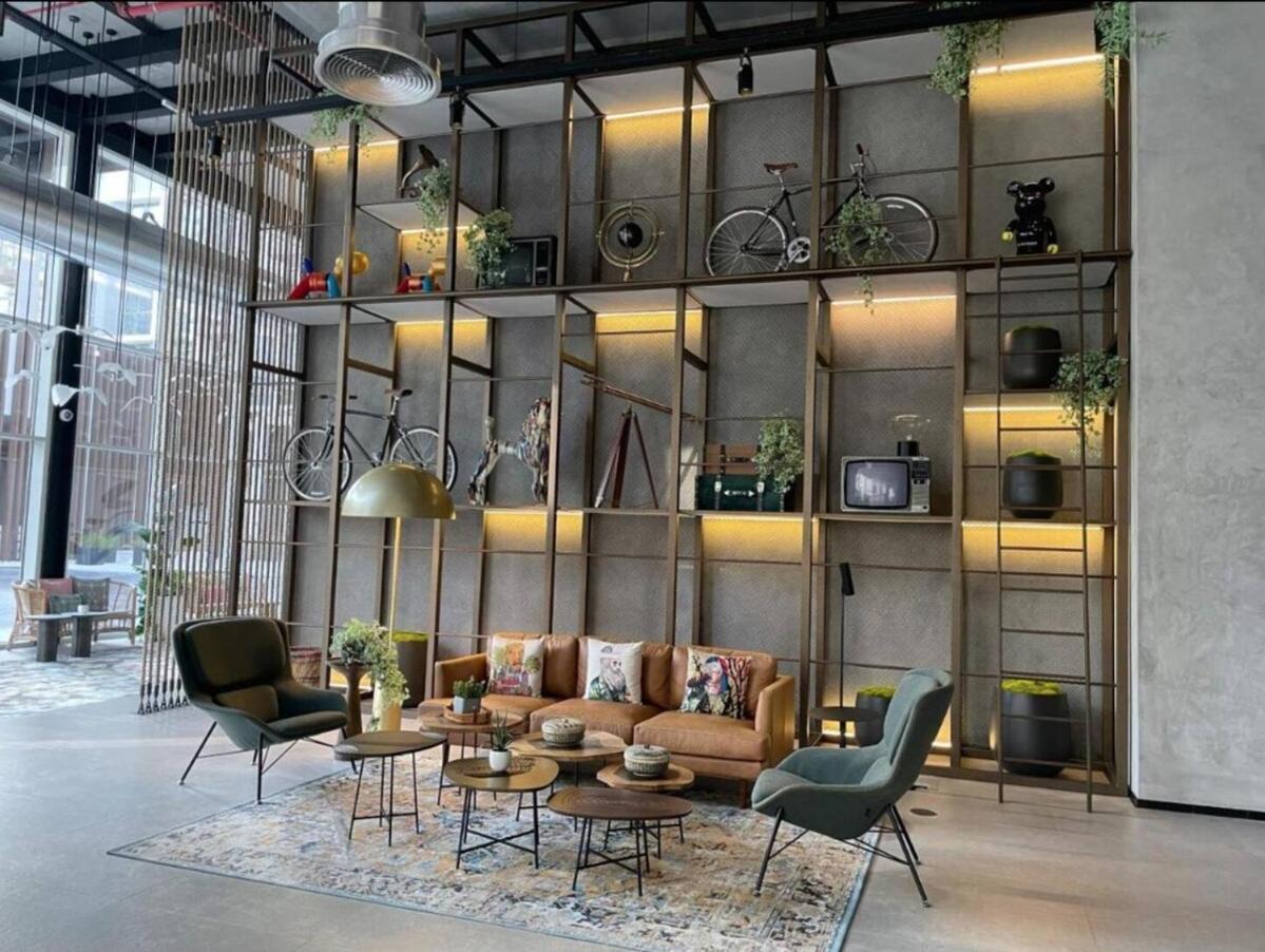 Wonderful At Collective 2- Unique In Hills - 5 Min To Hills Mall - Brand New Luxury Appartement *