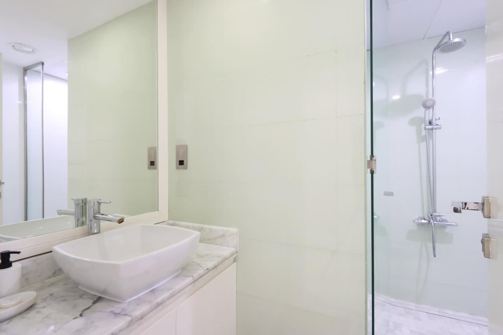 Livbnb-upgraded 3b With Marina View,near Promenade Dubaï