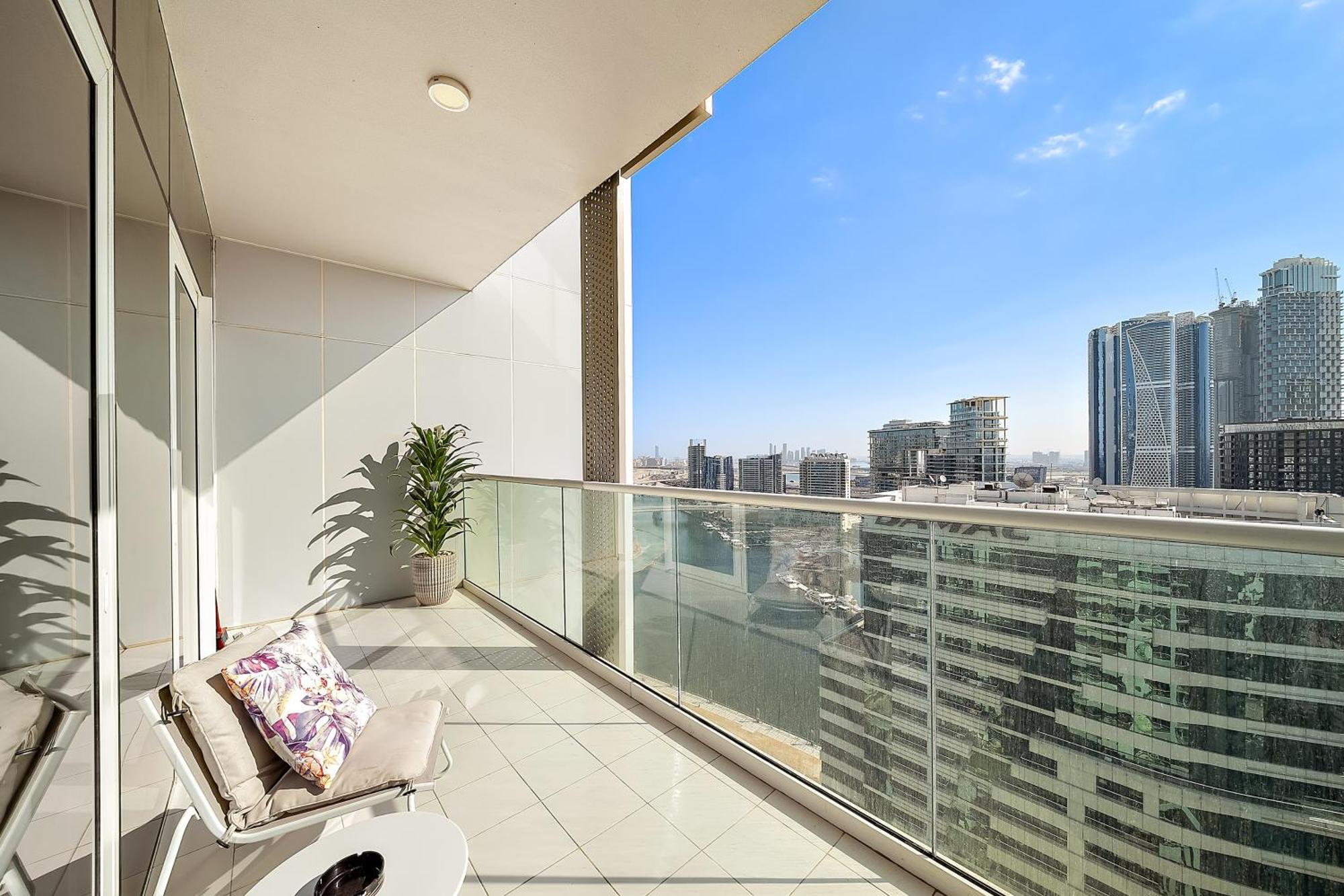 Appartamento Beautiful Canal View 1-bedroom In The Heart Of Business Bay *