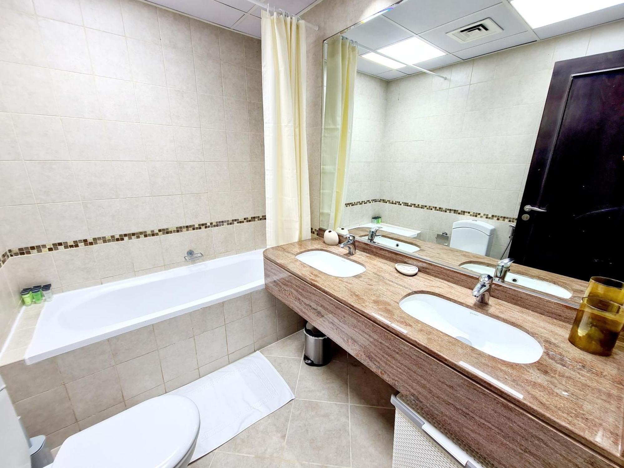 Sunrise Homes - 2 Bedroom With Panoramic Views Next To Jbr Dubaï