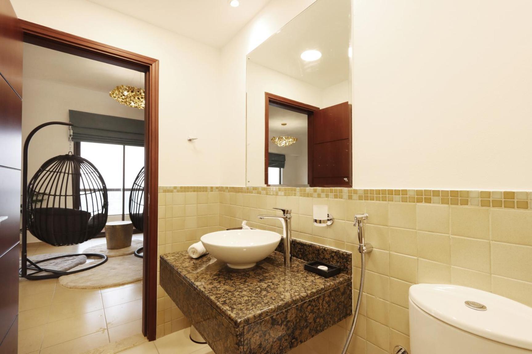 Appartement Livbnb - Stunning 1-br W/ Palm & Sea Views In Jbr Dubaï