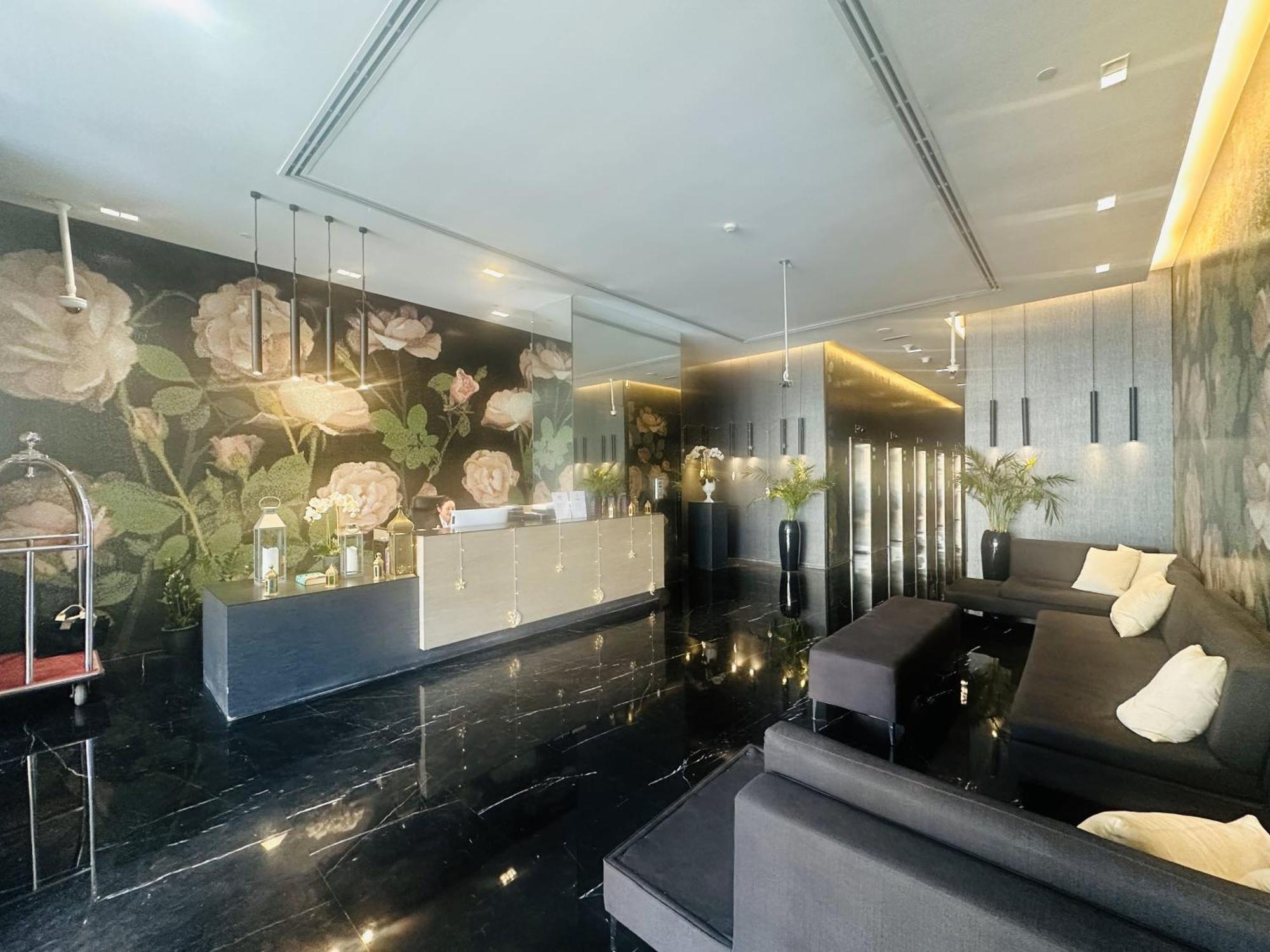 Sunrise Homes - Close To Jbr - Beautiful Appartement