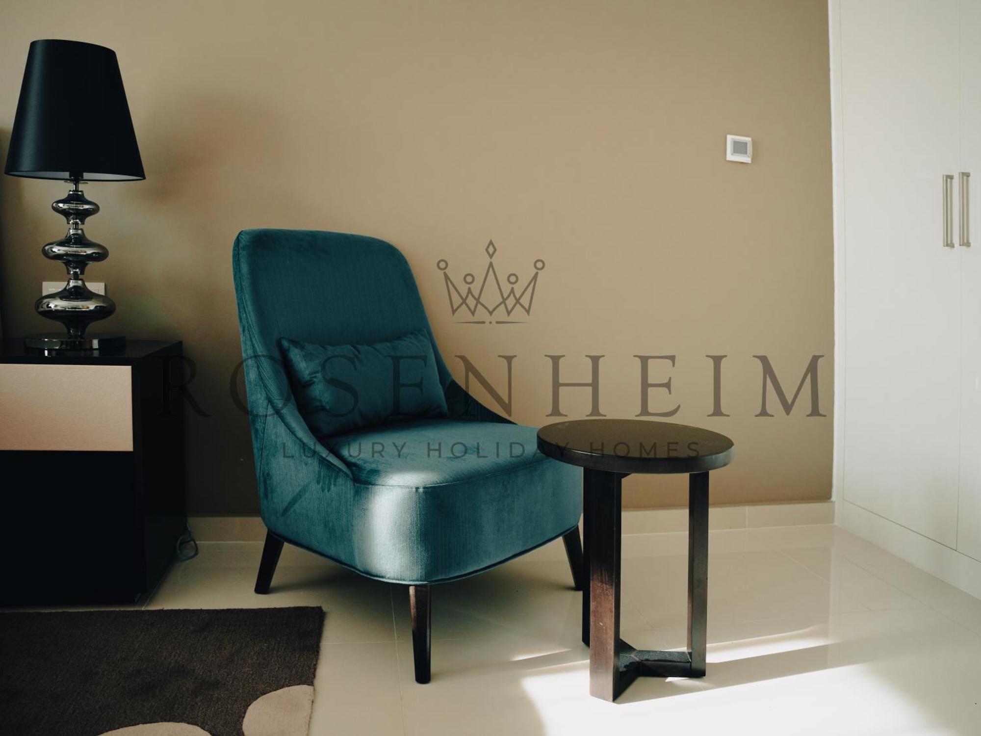 Hébergement de vacances 50 Percent Off At Artesia Tower Damac Hills Dubaï