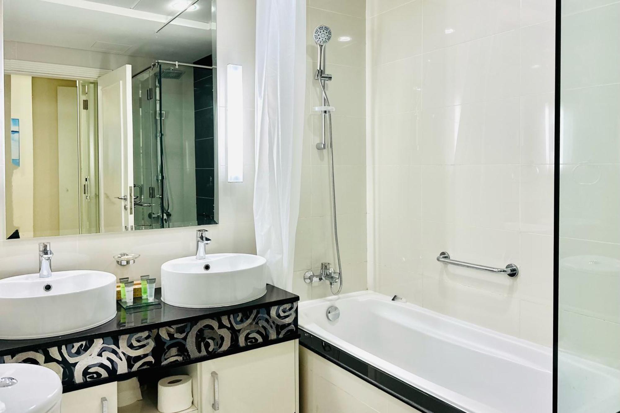 Vserve - 1 Bedroom Iconic Burj Khalifa Full View * Dubai