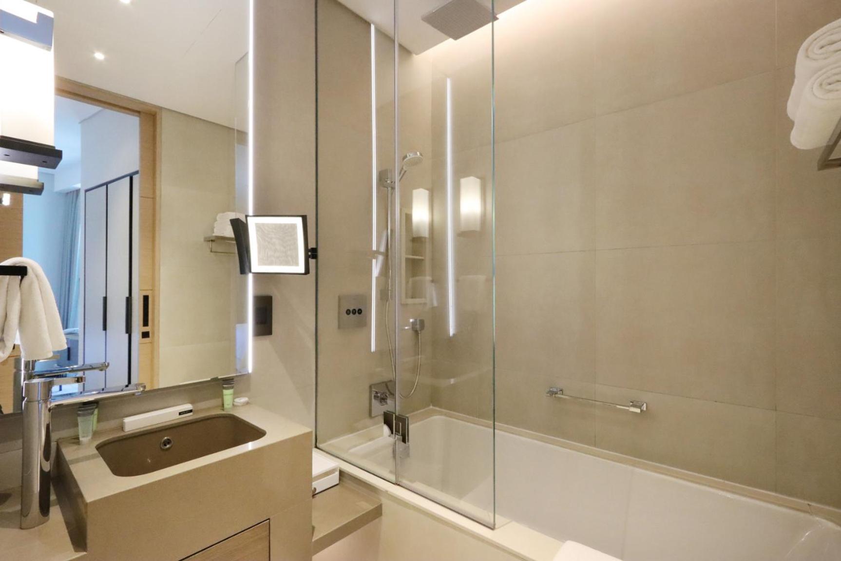 Lägenhet Livbnb - Stunning 1b With Marina View And Access