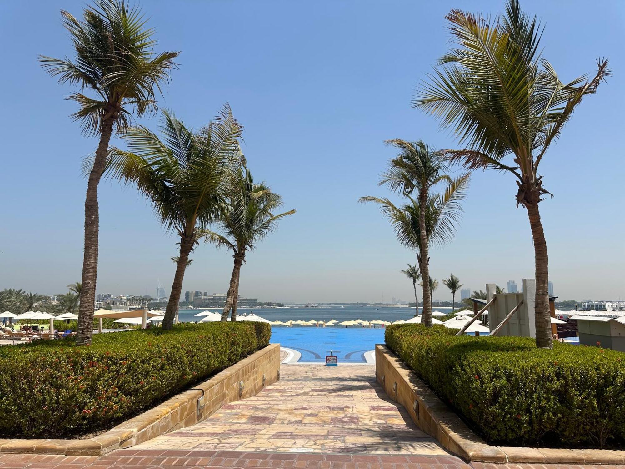 Palm Jumeirah Tiara Ruby 1king And 2 Sofa Beds Appartement *
