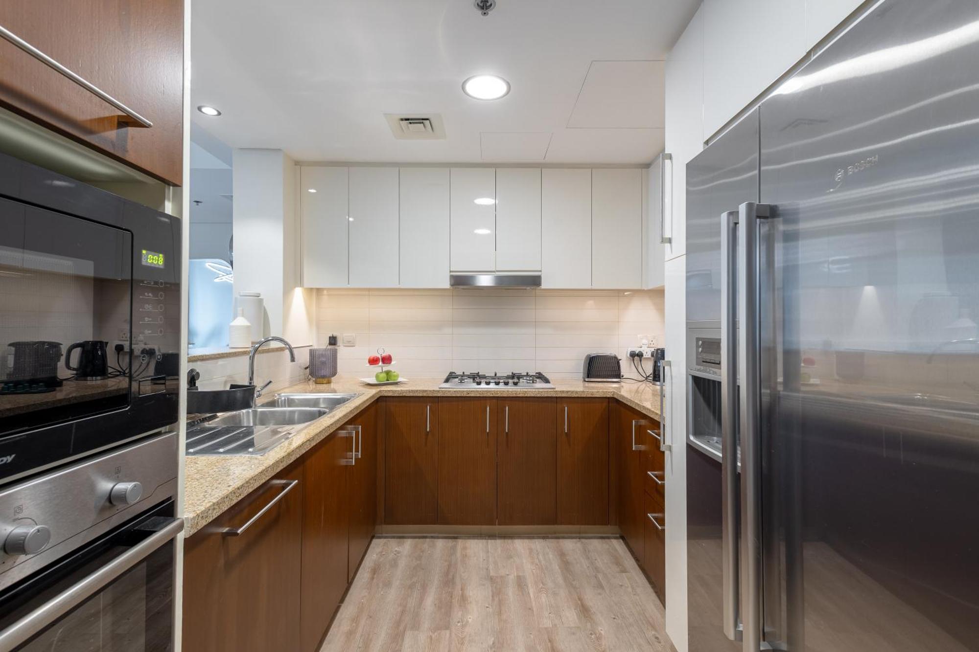 Burj Vista Luxury 2br ,full Burj Khalifa View ,direct Mall & Metro Access Appartement