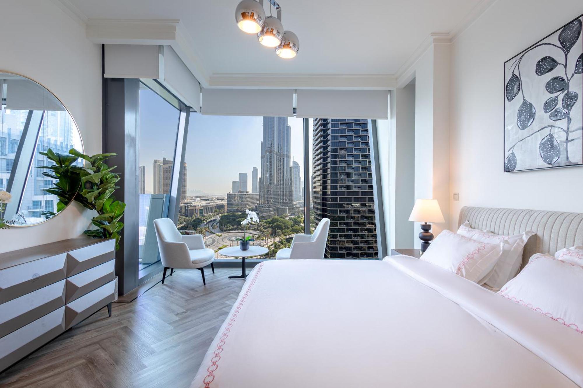 Burj Vista Luxury 2br ,full Burj Khalifa View ,direct Mall & Metro Access Dubaï