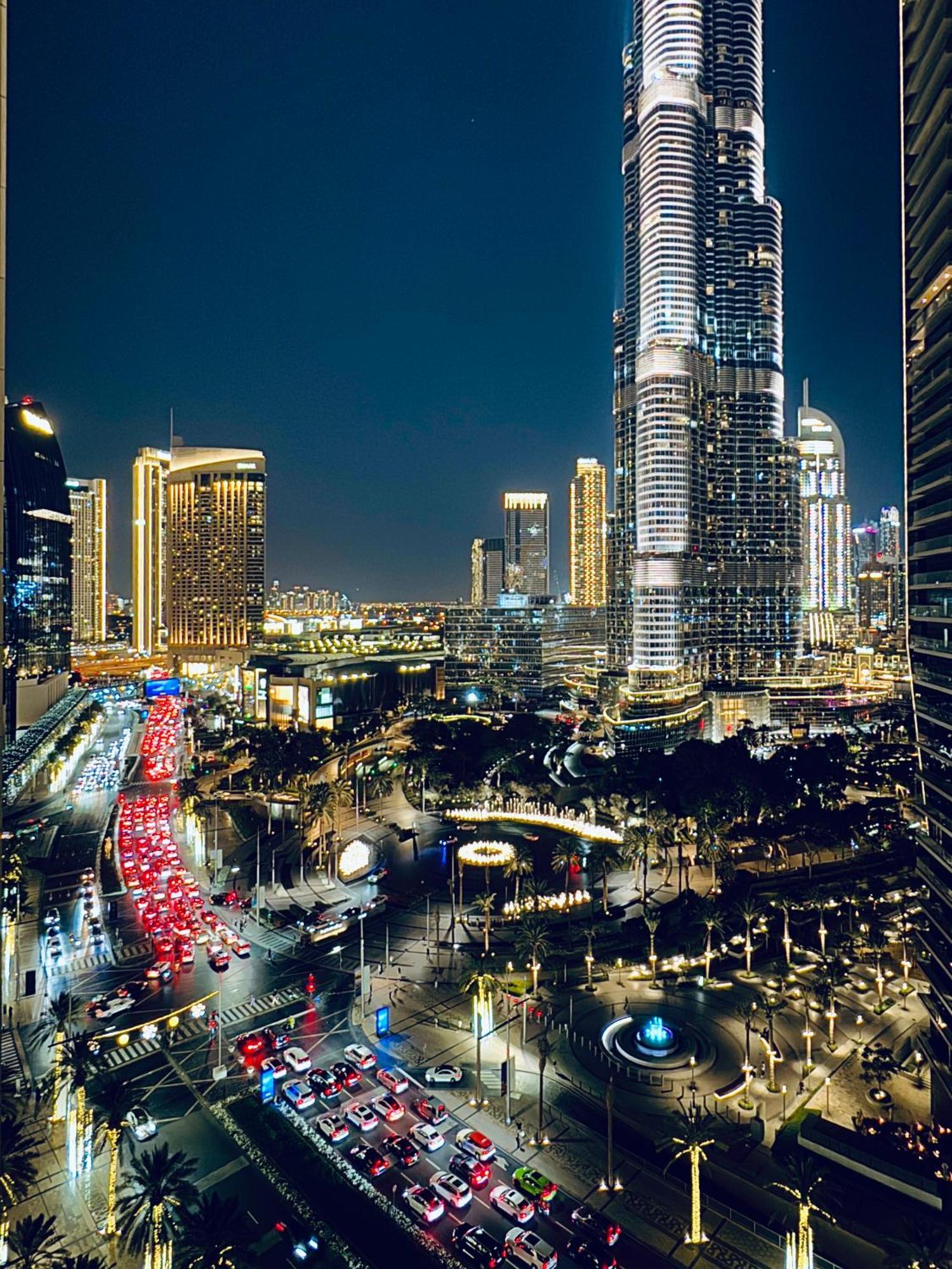Burj Vista Luxury 2br ,full Burj Khalifa View ,direct Mall & Metro Access Appartement Dubaï