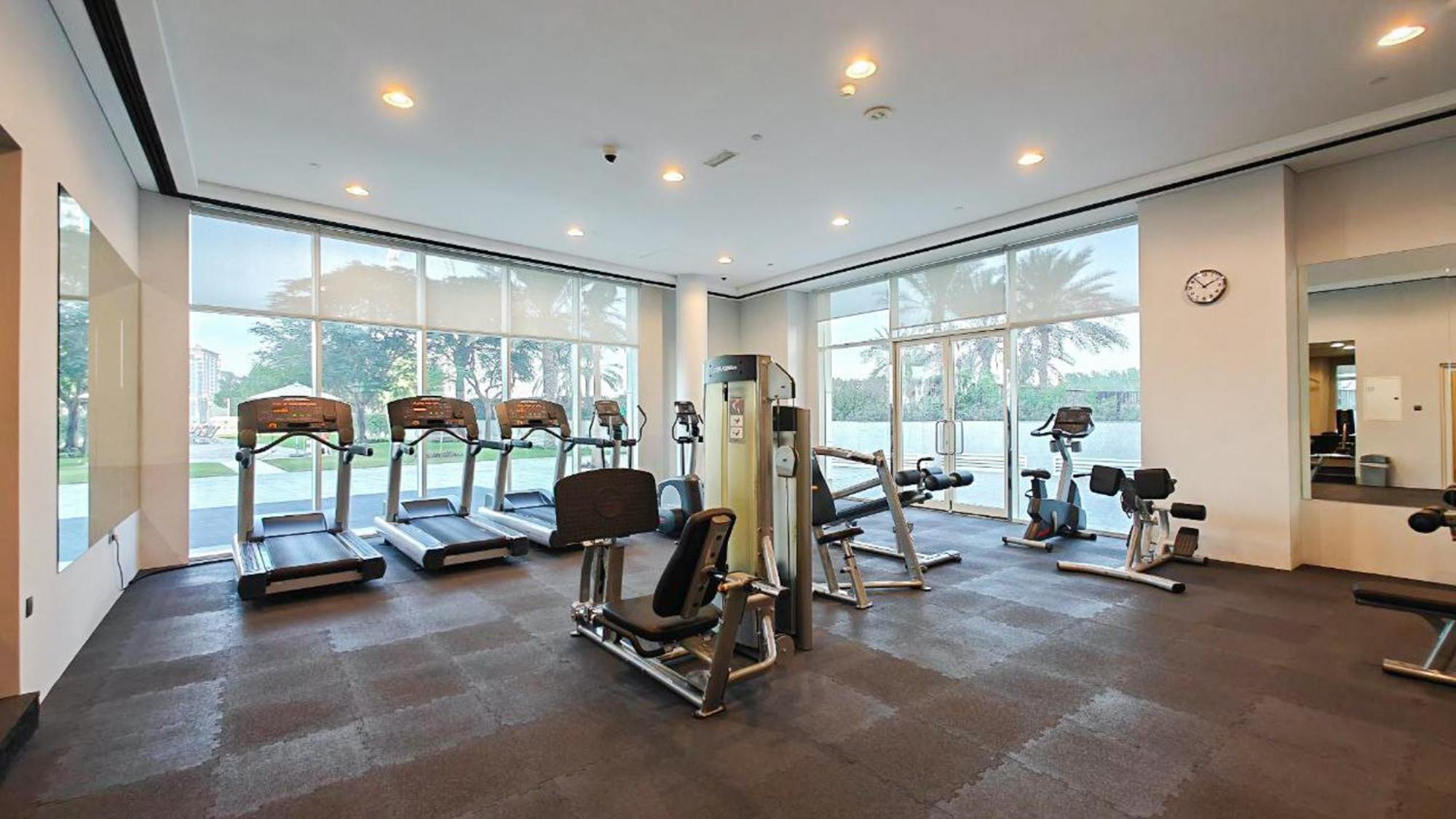 Serene 2-bedroom Escape With Sea Steps Away In Jbr Appartement *