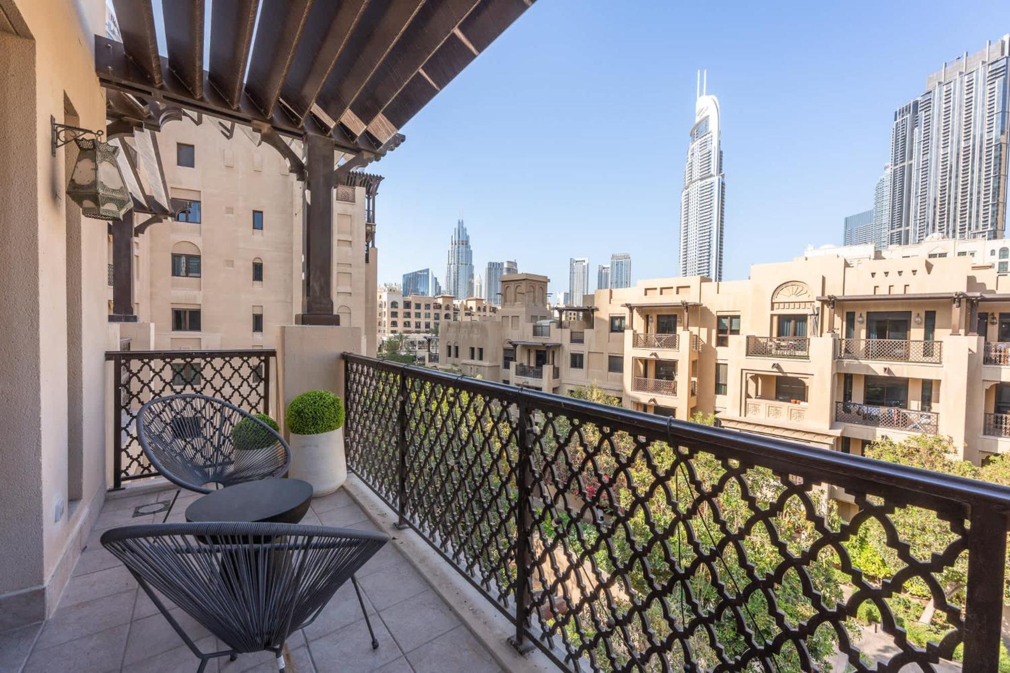 Luxury 2br With Full Burj Khalifa View 2-min Walk To Mall Dubaï