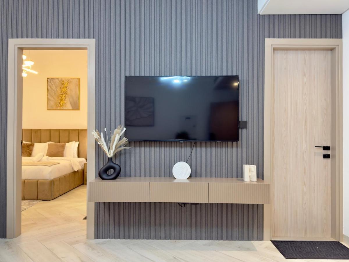 Appartamento Brand New-fully Furnished Elegant 1br In Jvc *