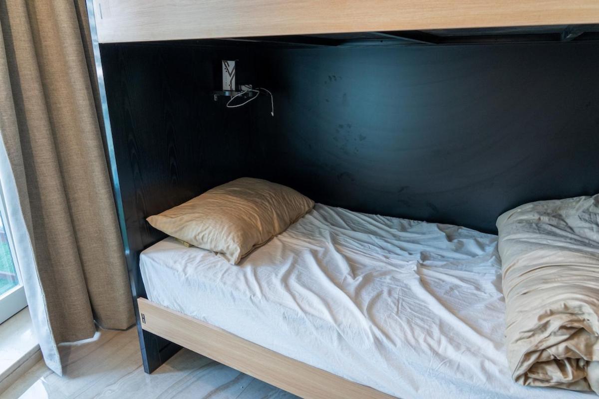 Hébergement de vacances Female - Girls Joyful Journeys - Girls Only Bedspace Dubaï