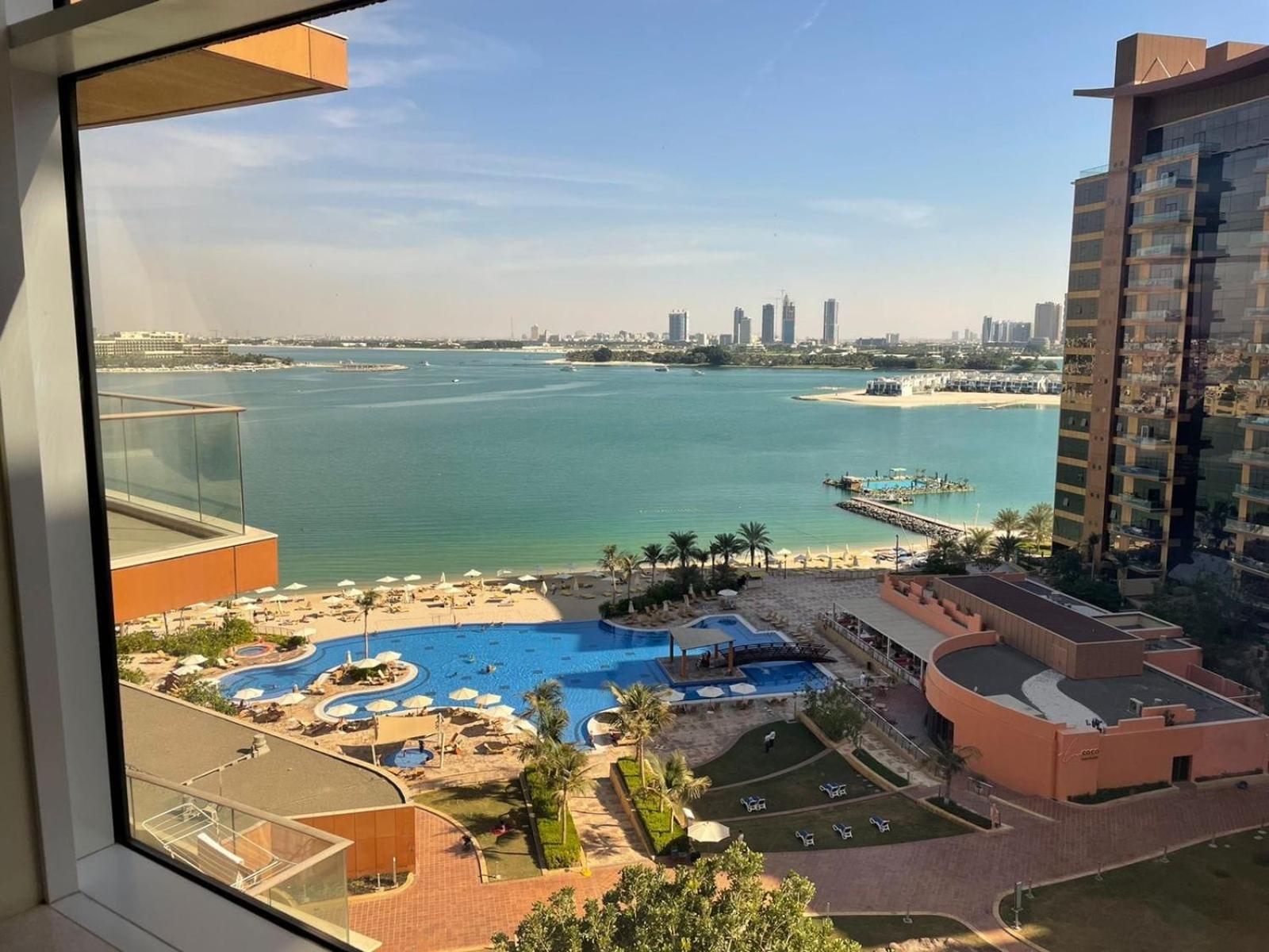 Palm Jumeirah Tiara Ruby 1king And 2 Sofa Beds Appartement *