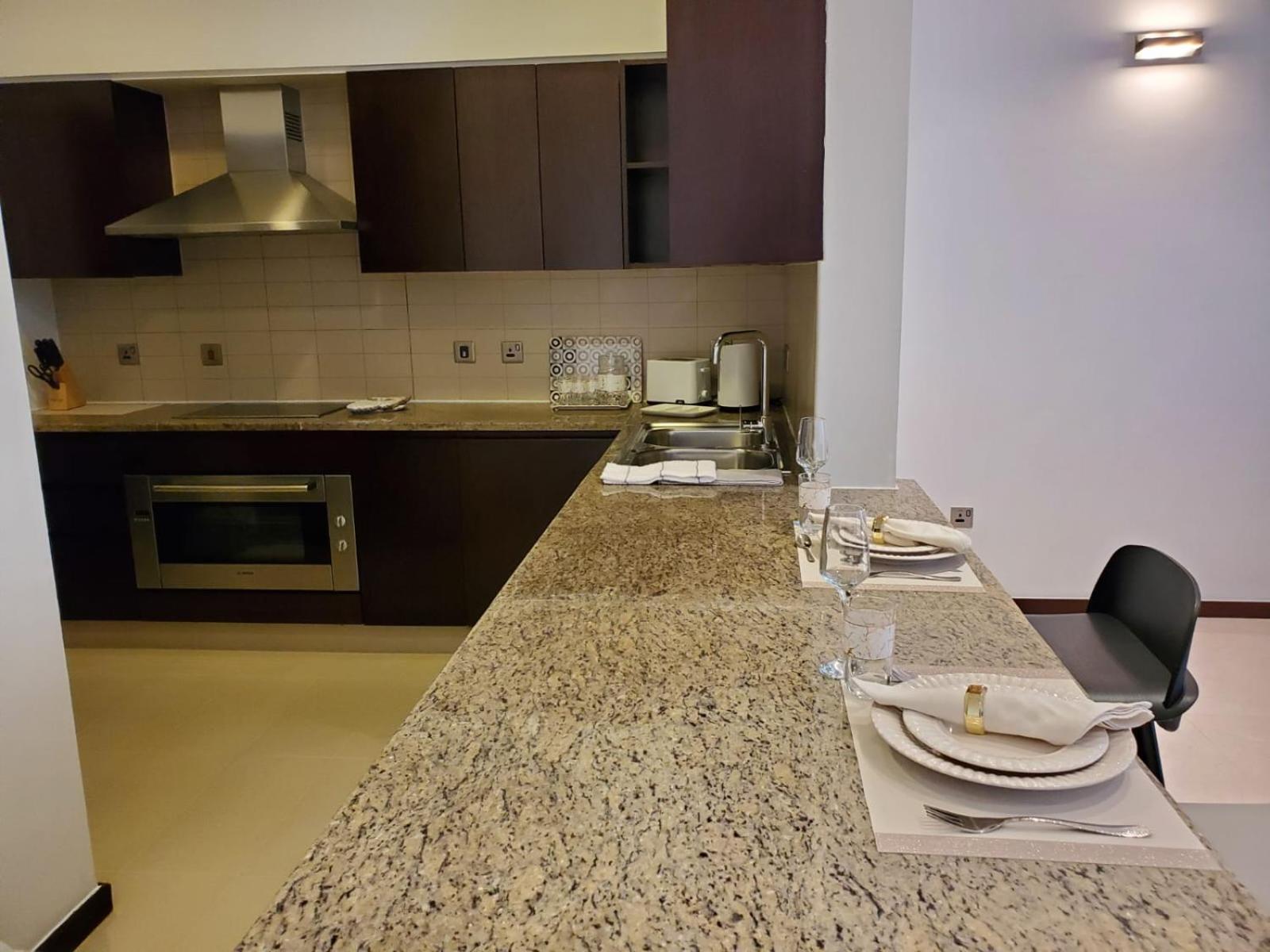 Appartement Palm Jumeirah Tiara Ruby 1king And 2 Sofa Beds Dubaï