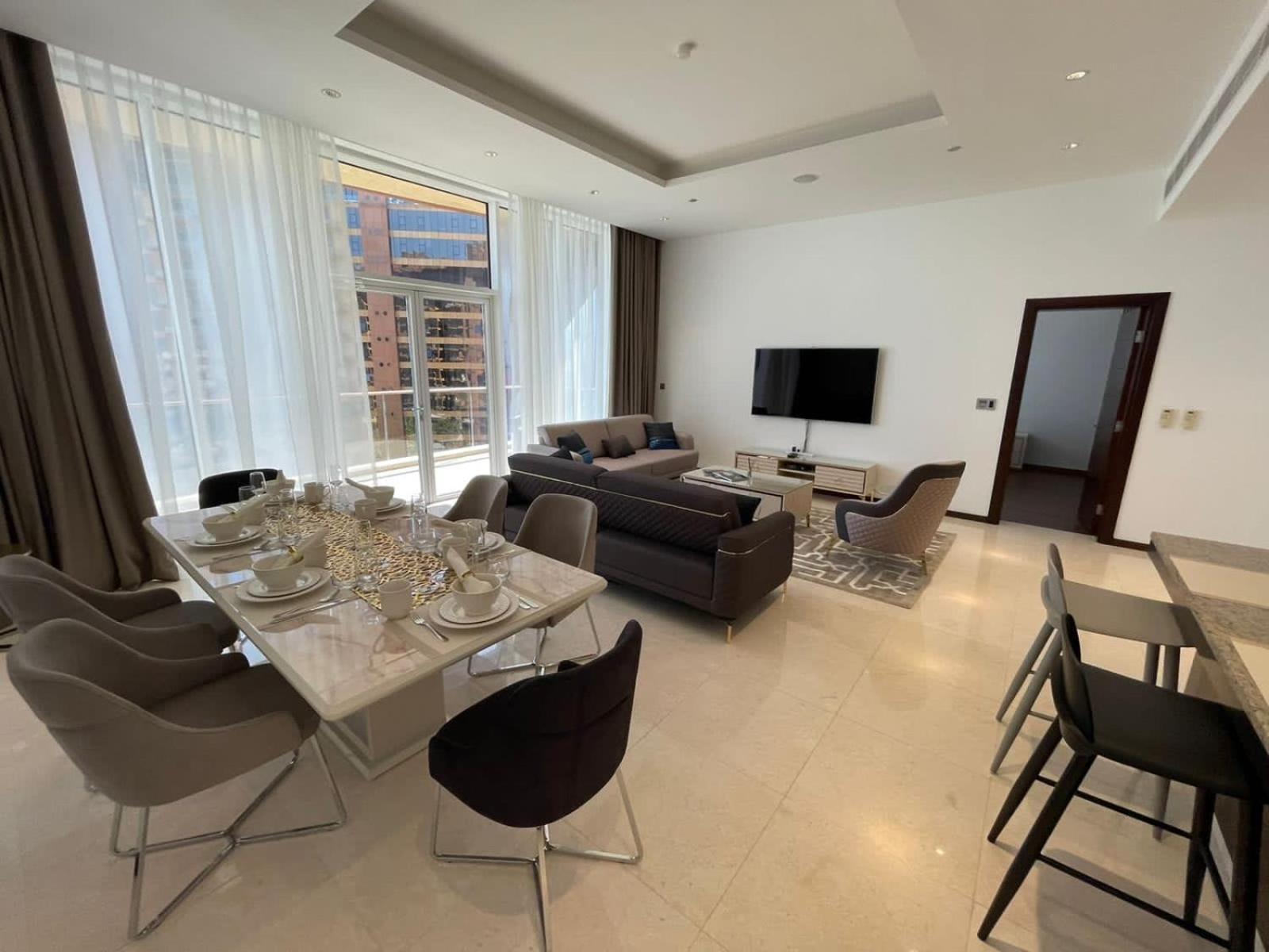 Palm Jumeirah Tiara Ruby 1king And 2 Sofa Beds Appartement