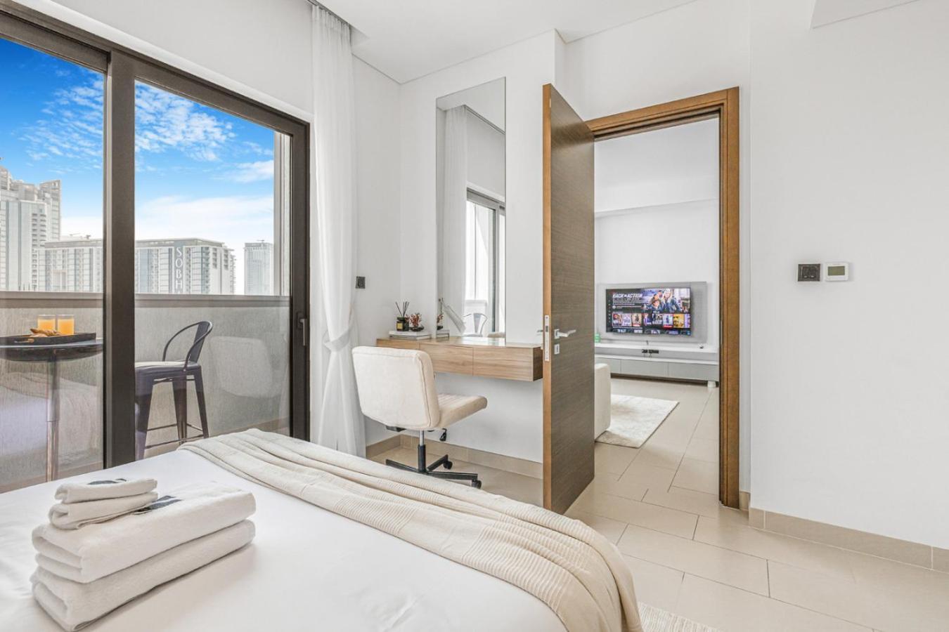 Apartamento New 2br With Pool And Gym In Sobha Community Dubai