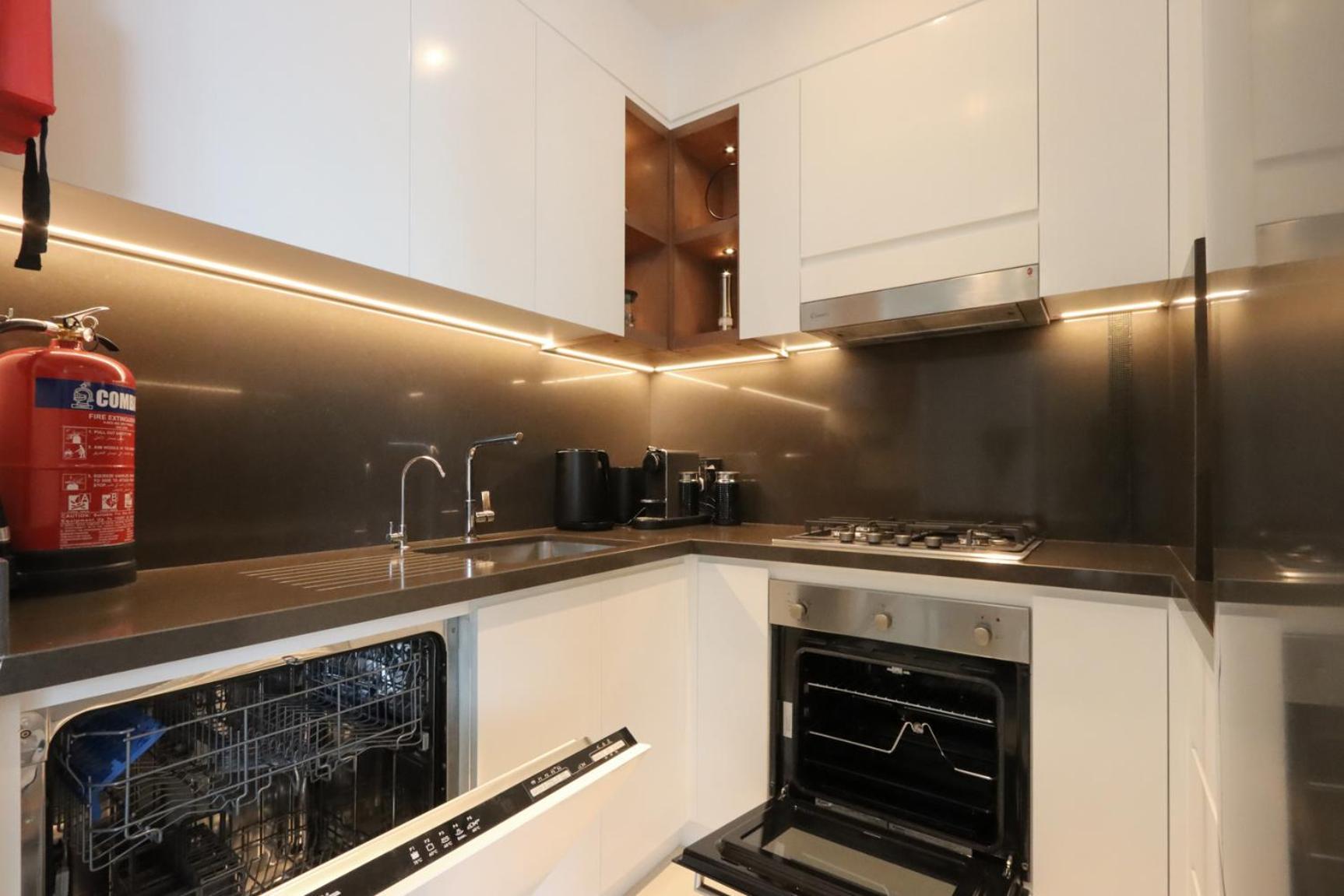 Livbnb - Vida Marina 1br Gem With Stunning Marina Views *