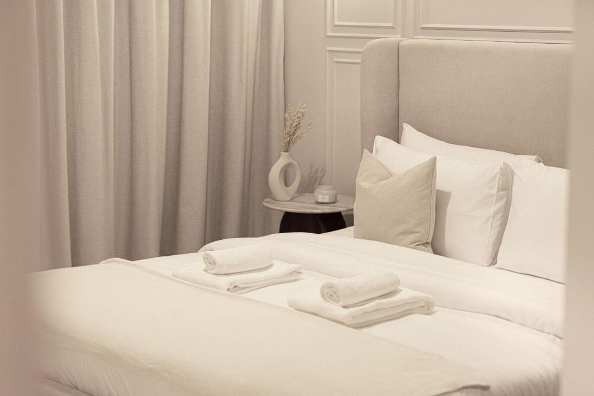 Apartment Iconic 2br With Burj Khalifa And Fountain Views - Next To Opera And Near Mall *