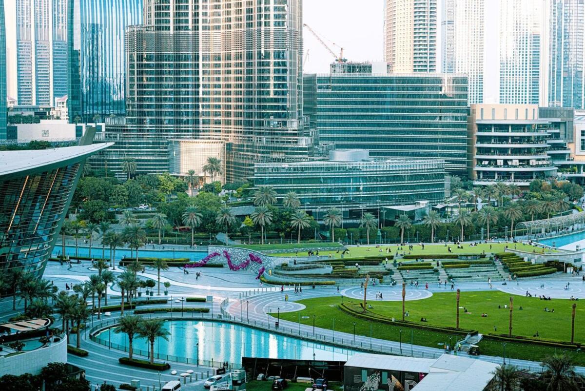 Iconic 2br With Burj Khalifa And Fountain Views - Next To Opera And Near Mall * Dubaï