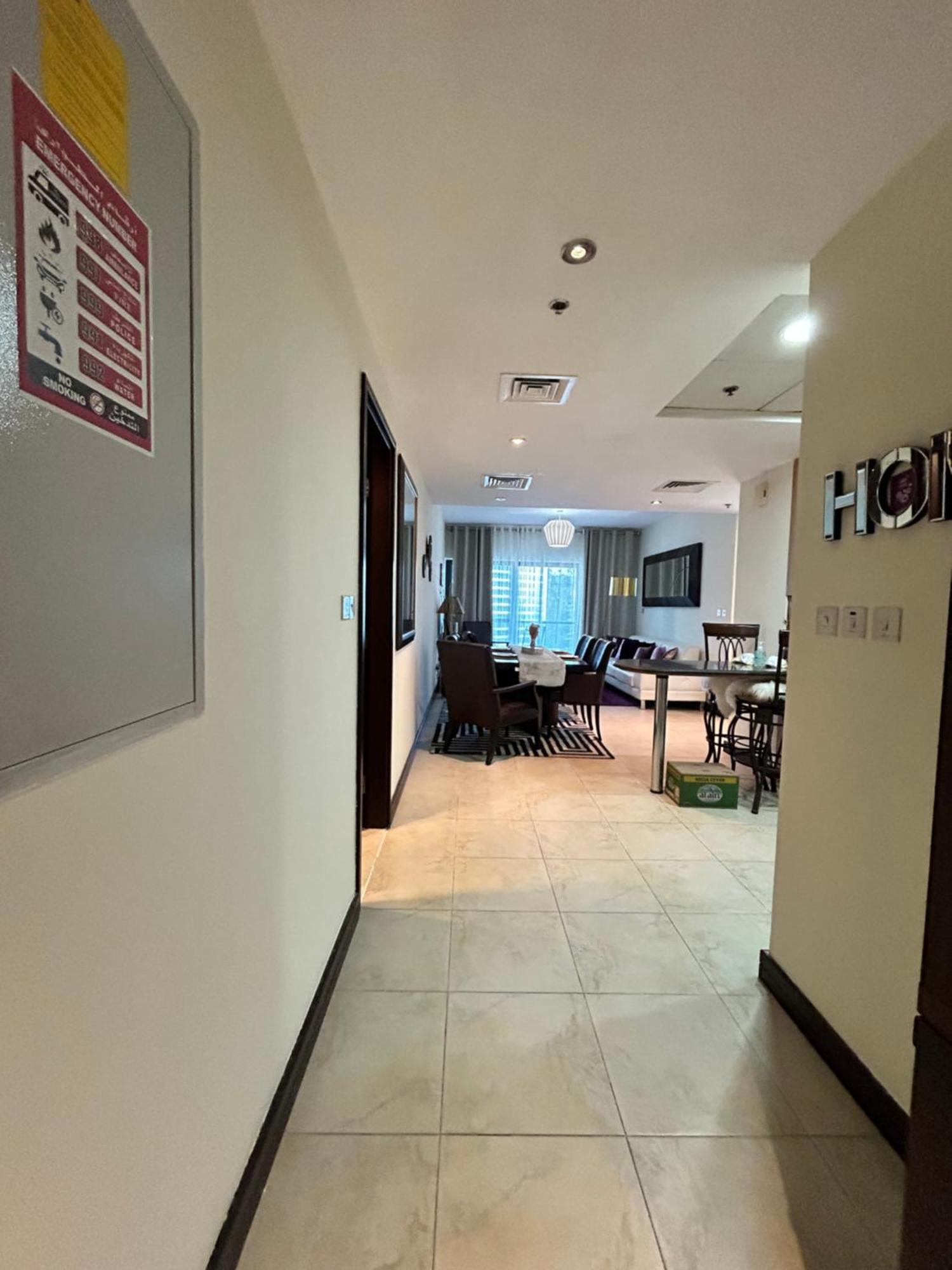 Click - Jlt - 2 Bedroom & Balcony Lakes View Entire -az Apartamento Dubái