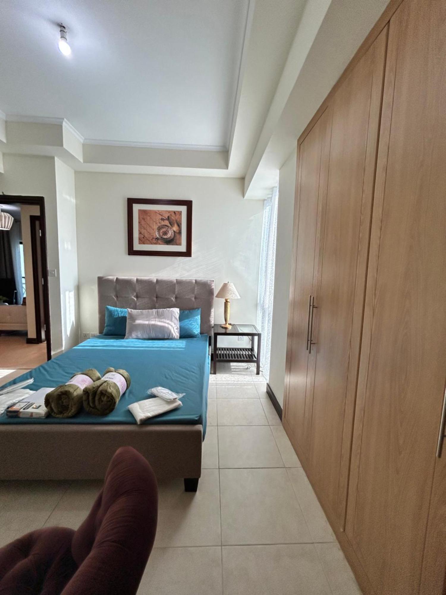 Appartement Click - Jlt - 2 Bedroom & Balcony Lakes View Entire -az *