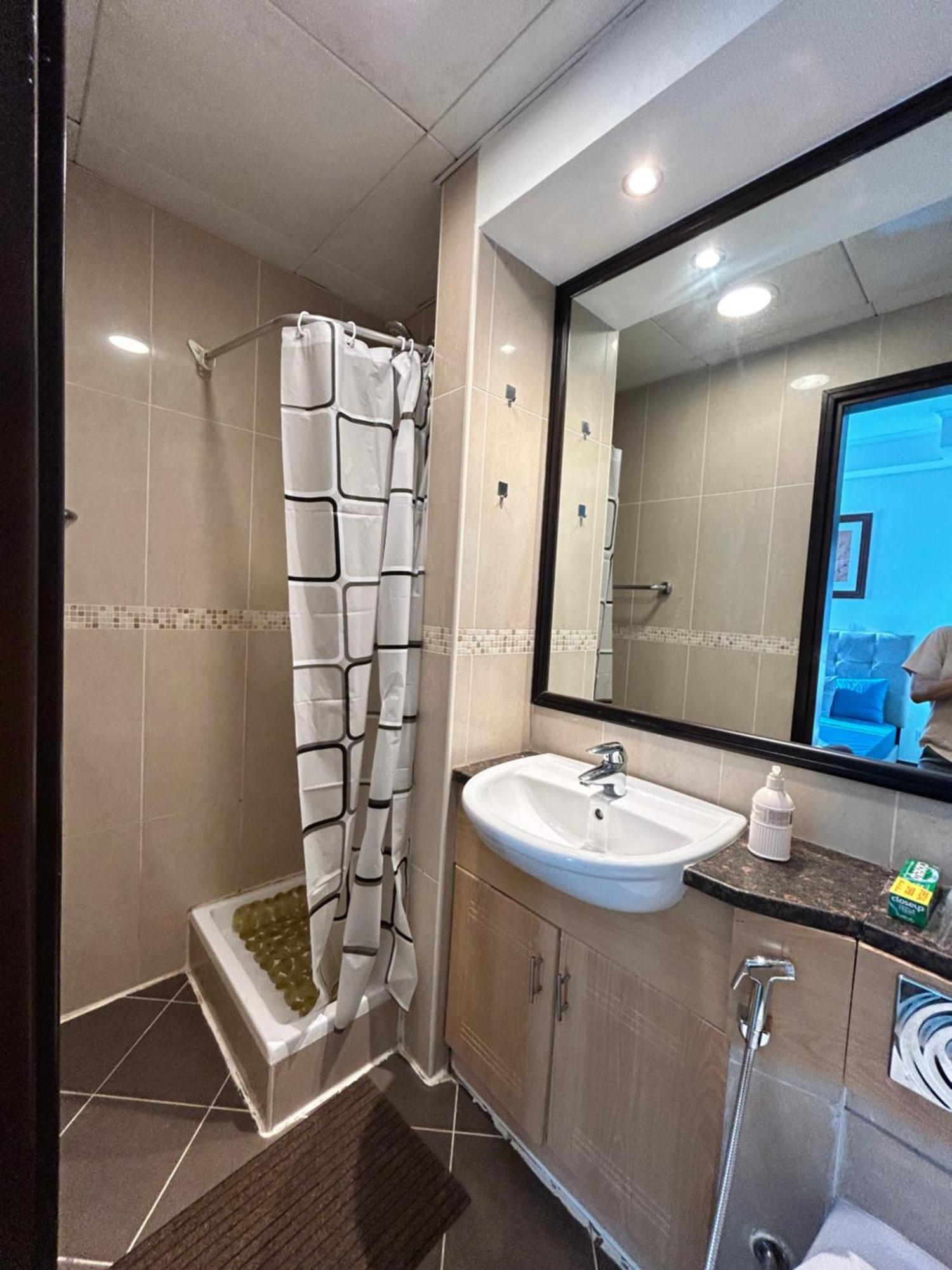 Click - Jlt - 2 Bedroom & Balcony Lakes View Entire -az Appartement Dubaï