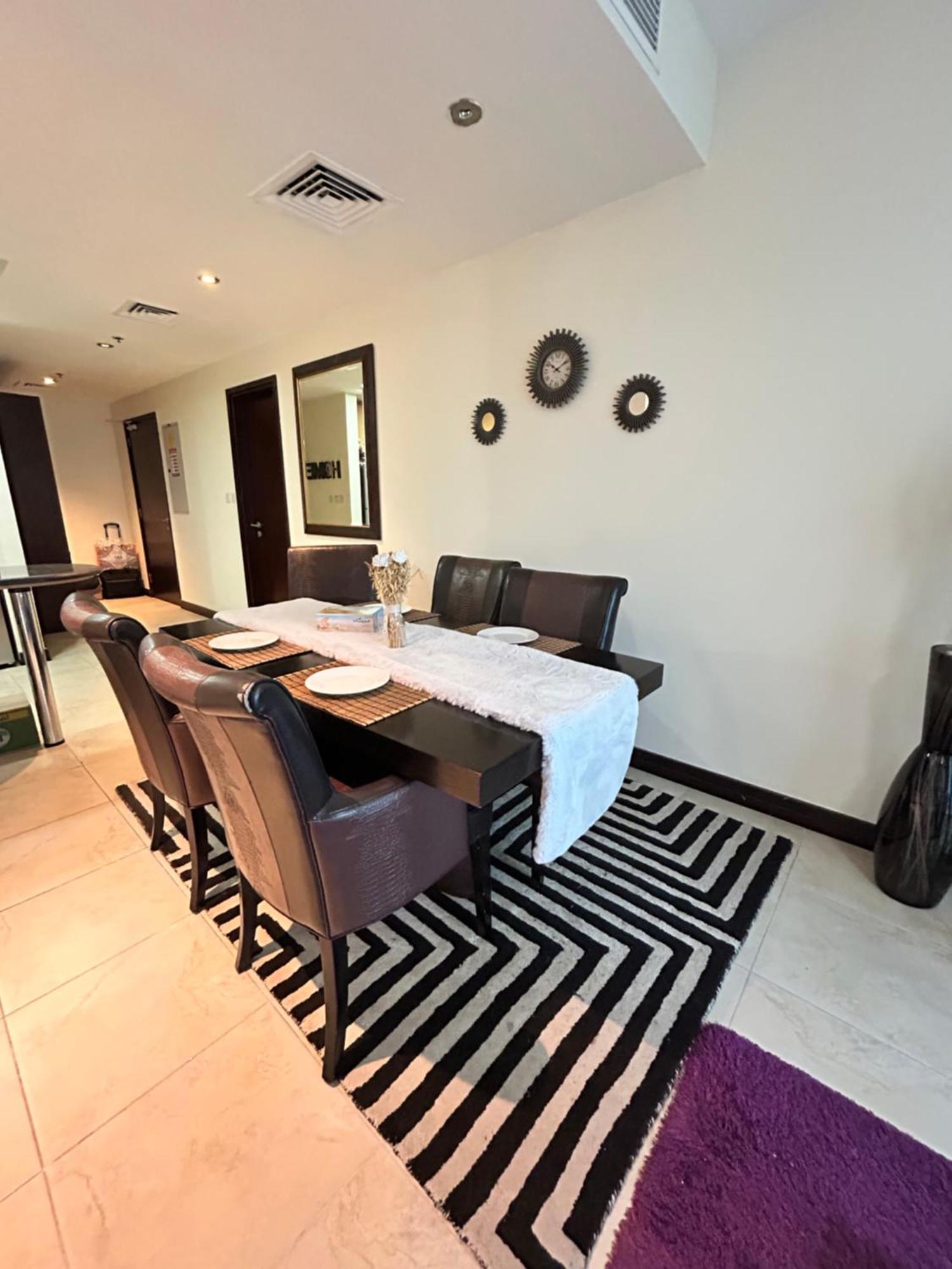 Appartement Click - Jlt - 2 Bedroom & Balcony Lakes View Entire -az