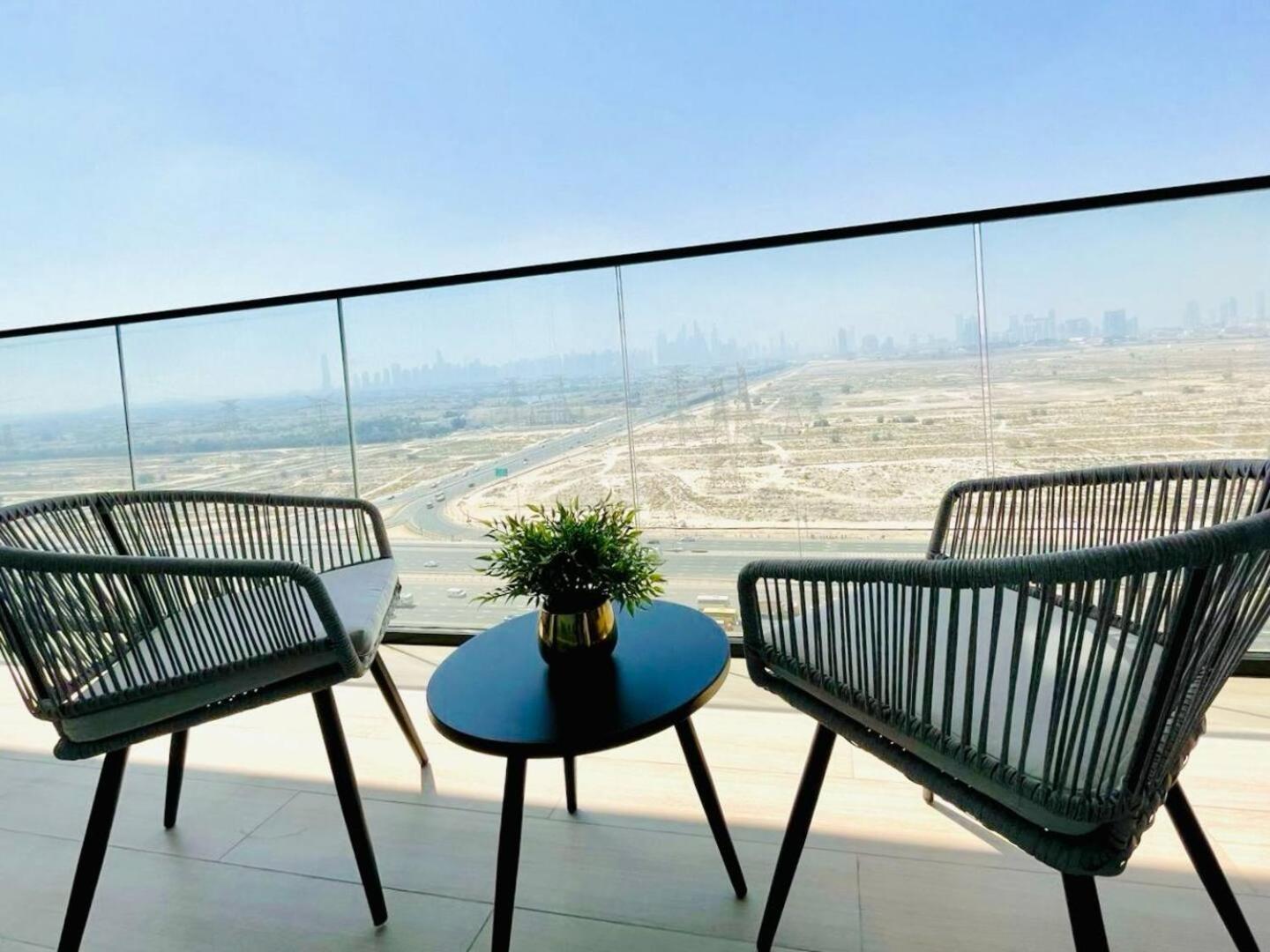 Appartement Contemporary Cocoon 1br Sanctuary In Jvc! *