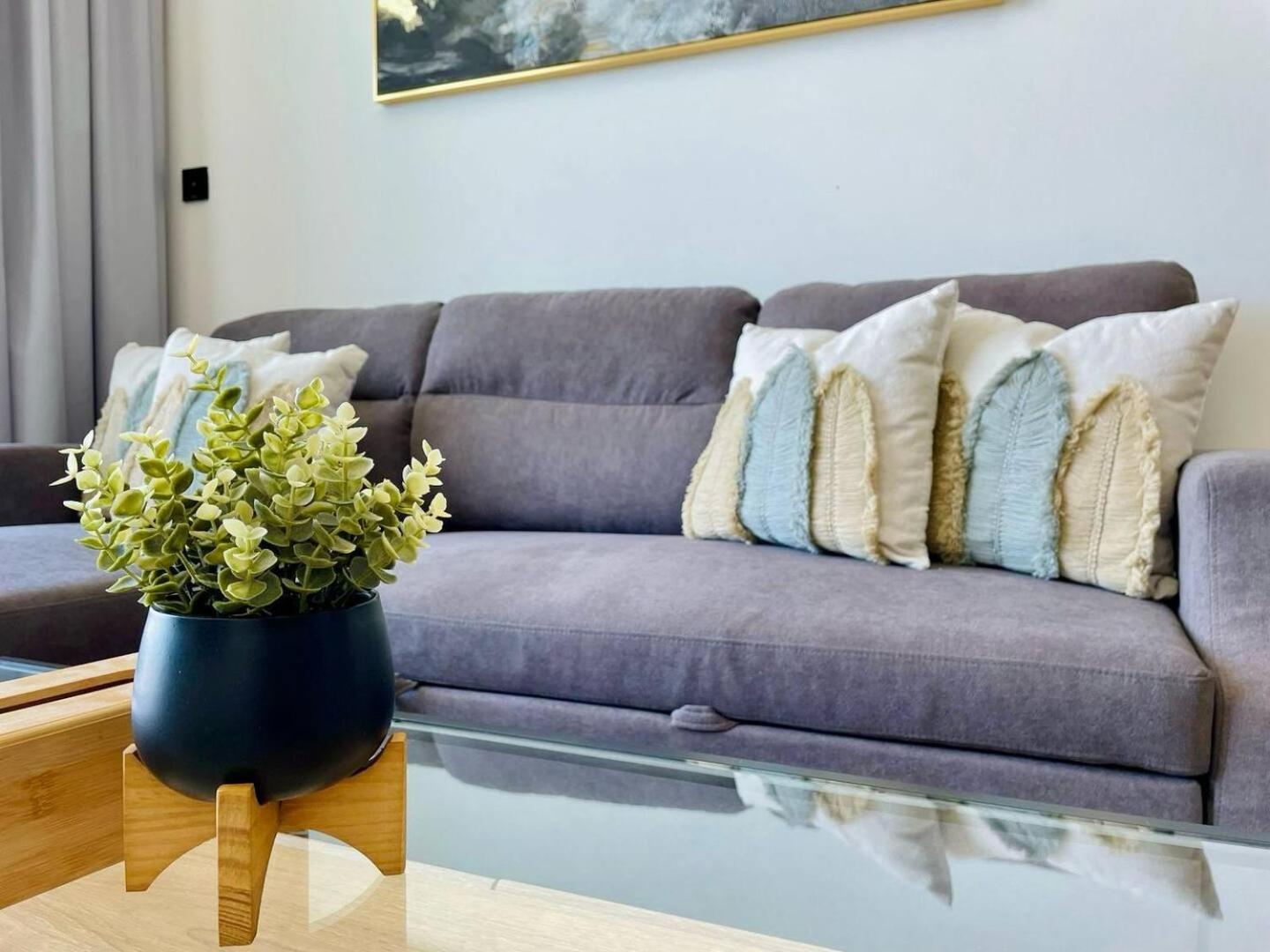 Appartement Contemporary Cocoon 1br Sanctuary In Jvc! Dubaï