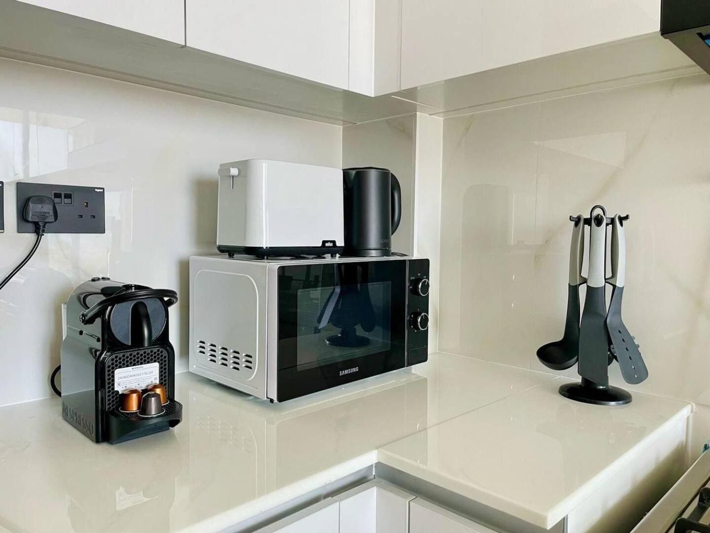 Contemporary Cocoon 1br Sanctuary In Jvc! * Dubaï
