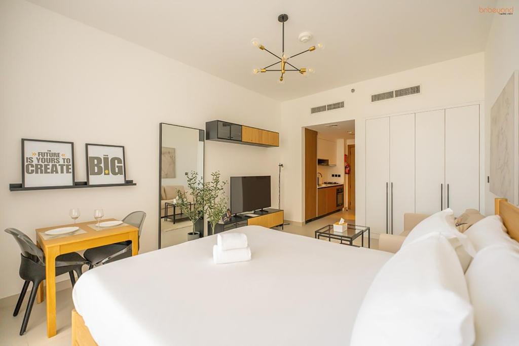Bnbeyond's Sassy With Expansive Balcony Appartement *