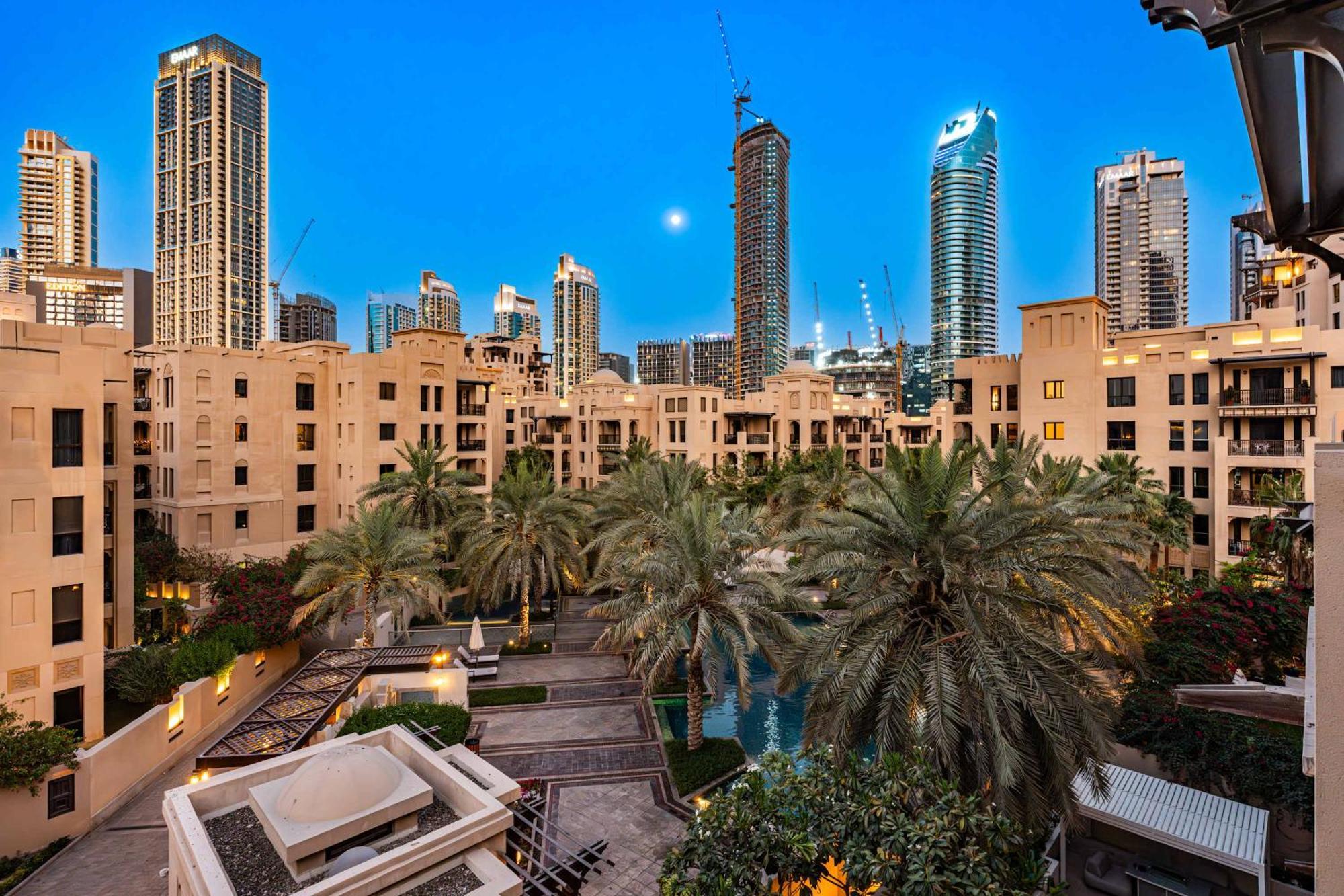 Luxury 2br With Full Burj Khalifa View 2-min Walk To Mall * Dubaï
