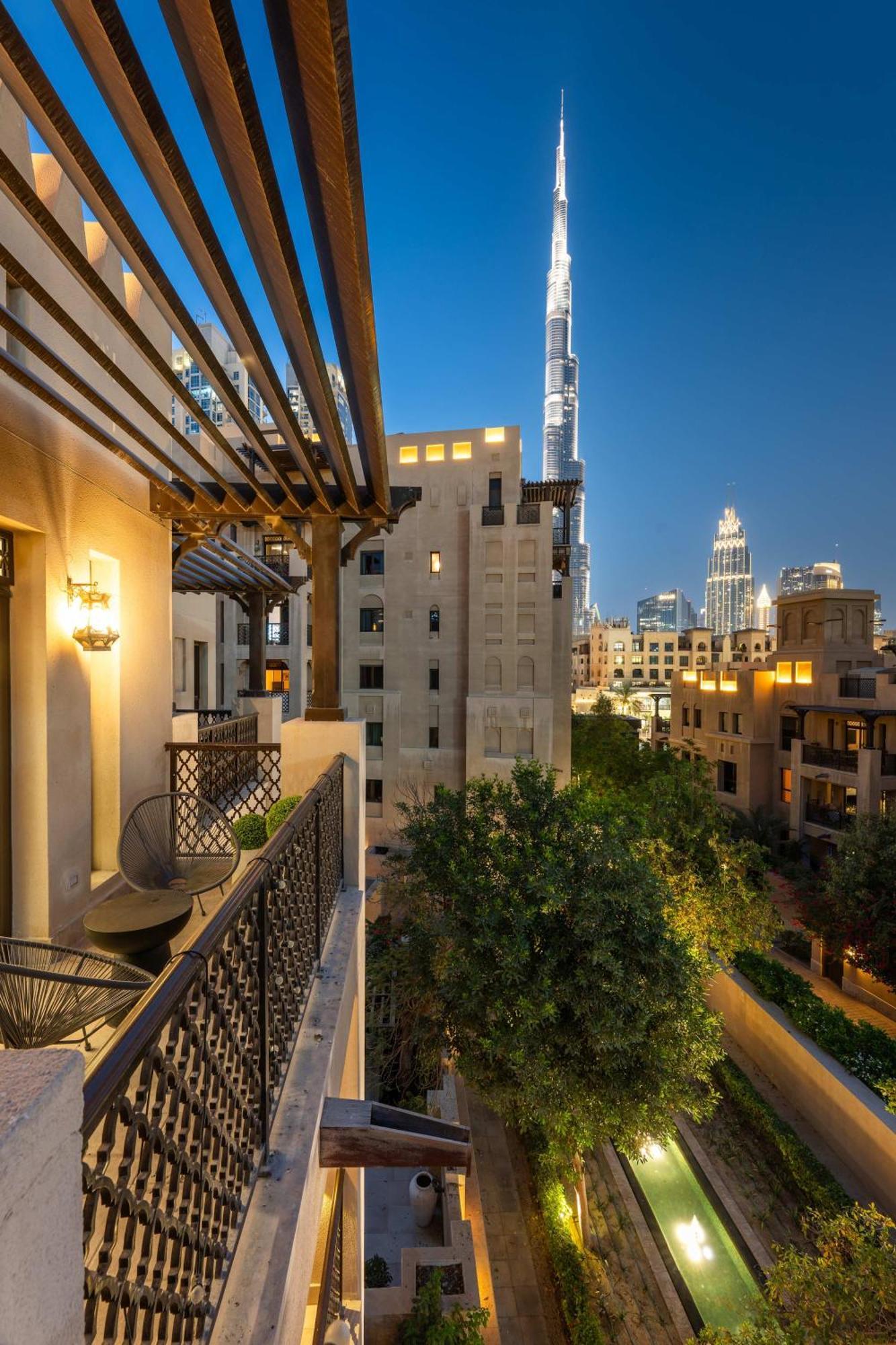 Luxury 2br With Full Burj Khalifa View 2-min Walk To Mall * Dubaï